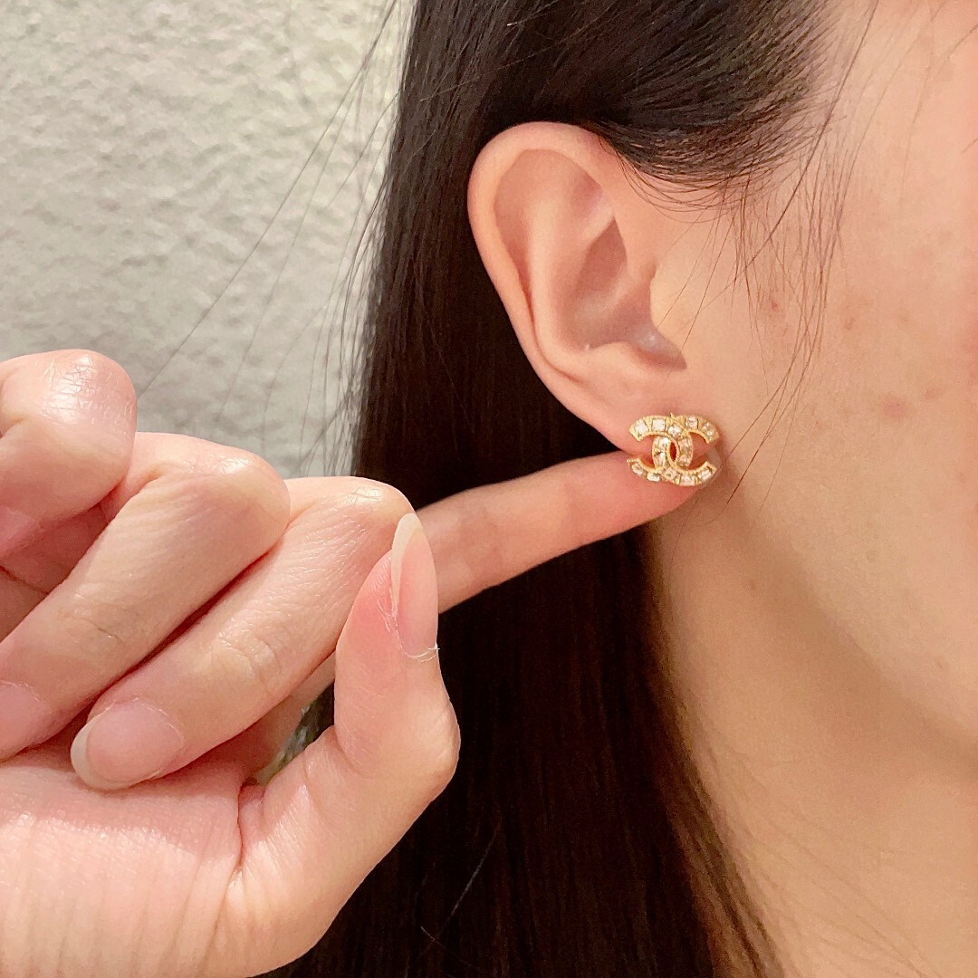 Luxury Gold-Tone Interlocking CC Crystal Stud Earrings for Women