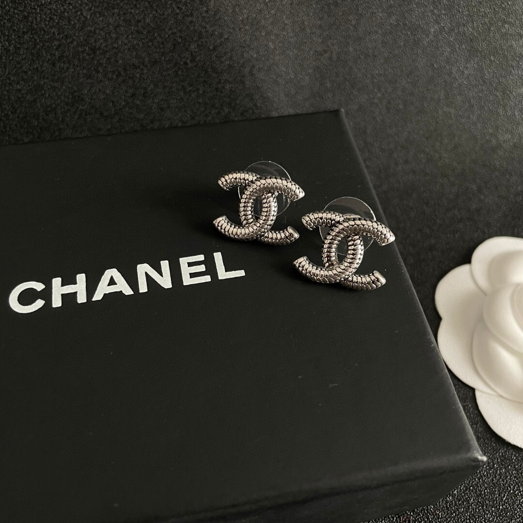 Elegant Silver Double C Logo Stud Earrings - Textured Luxury Studs