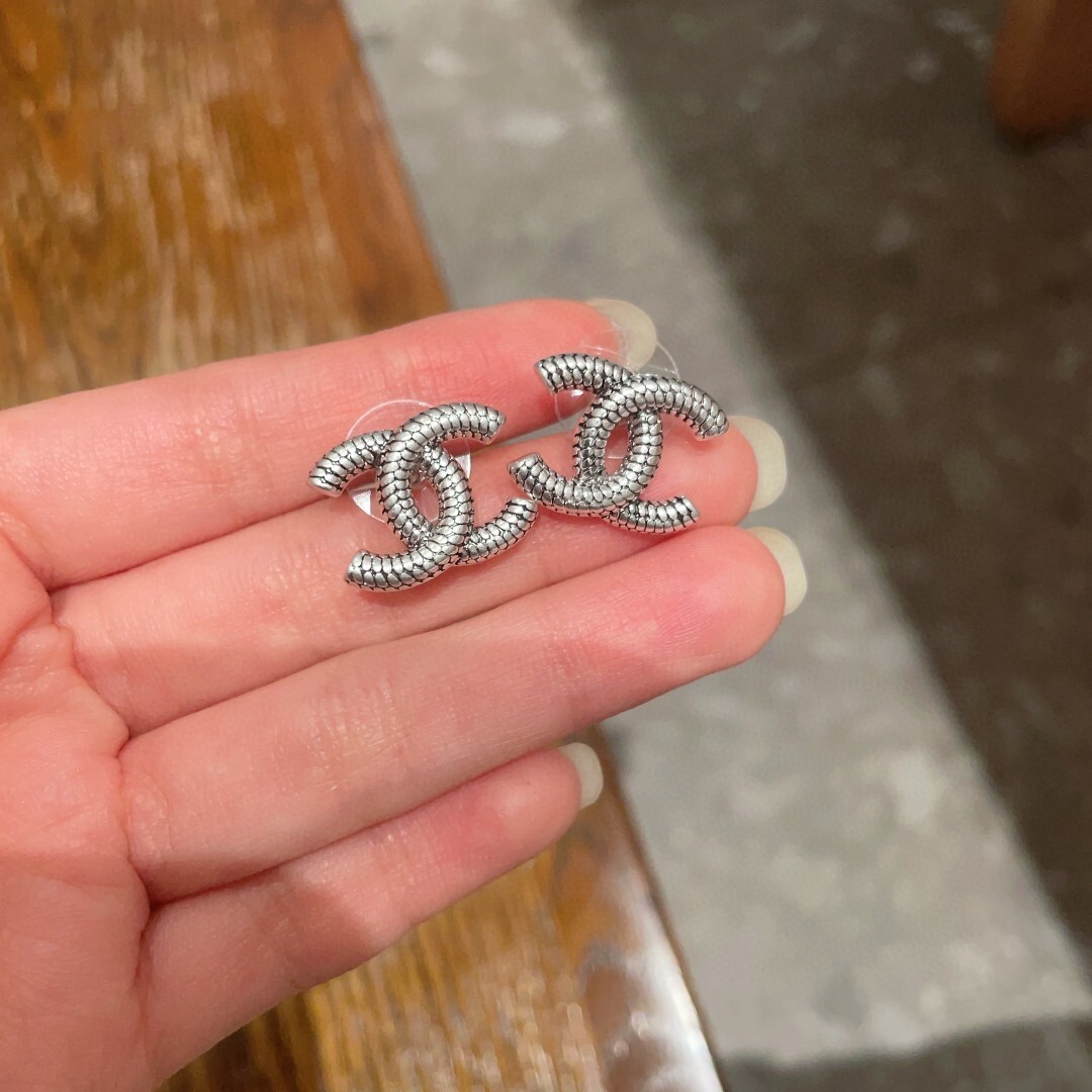 Elegant Silver Double C Logo Stud Earrings - Textured Luxury Studs