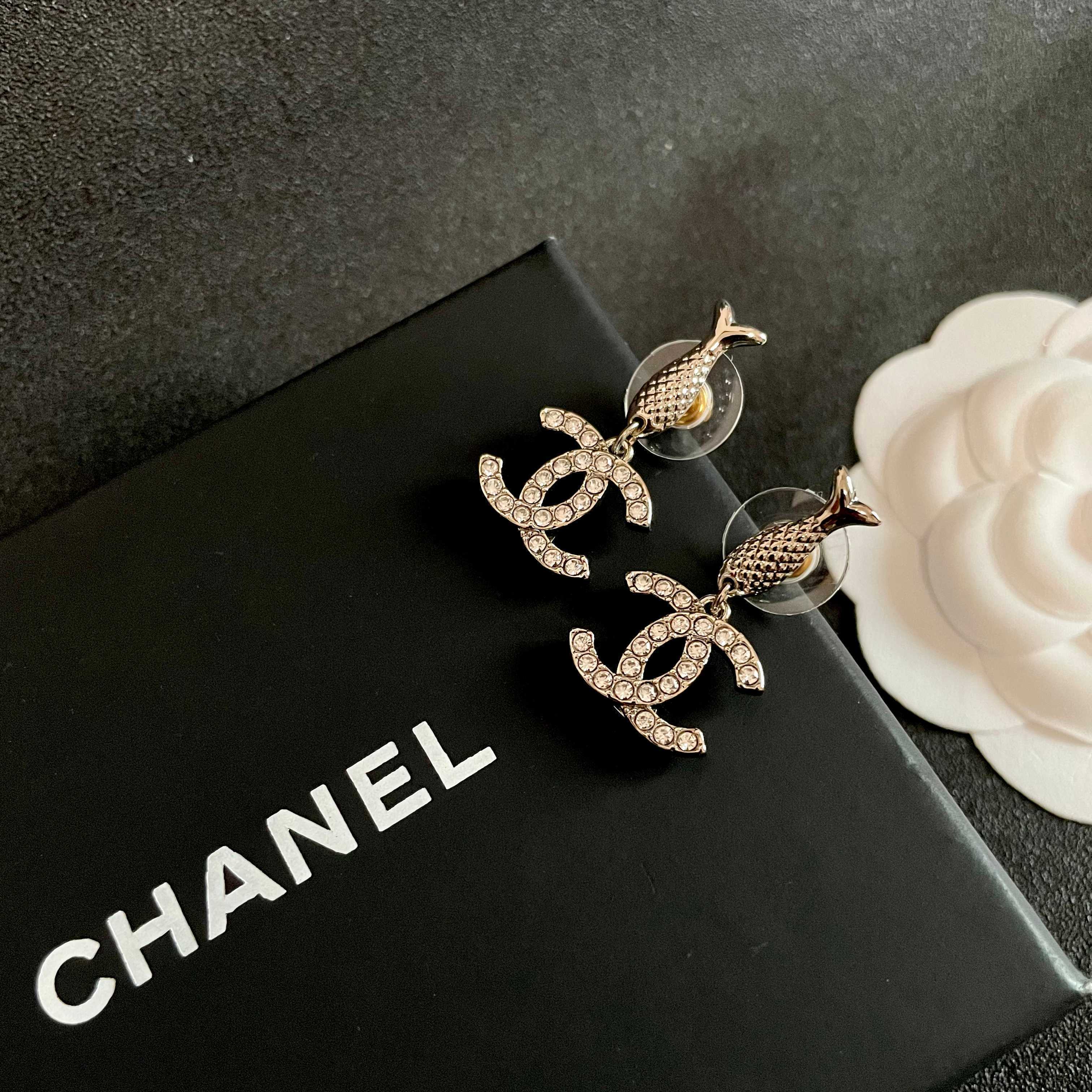 Elegant Silver Fish Post Crystal CC Logo Dangle Earrings for Women