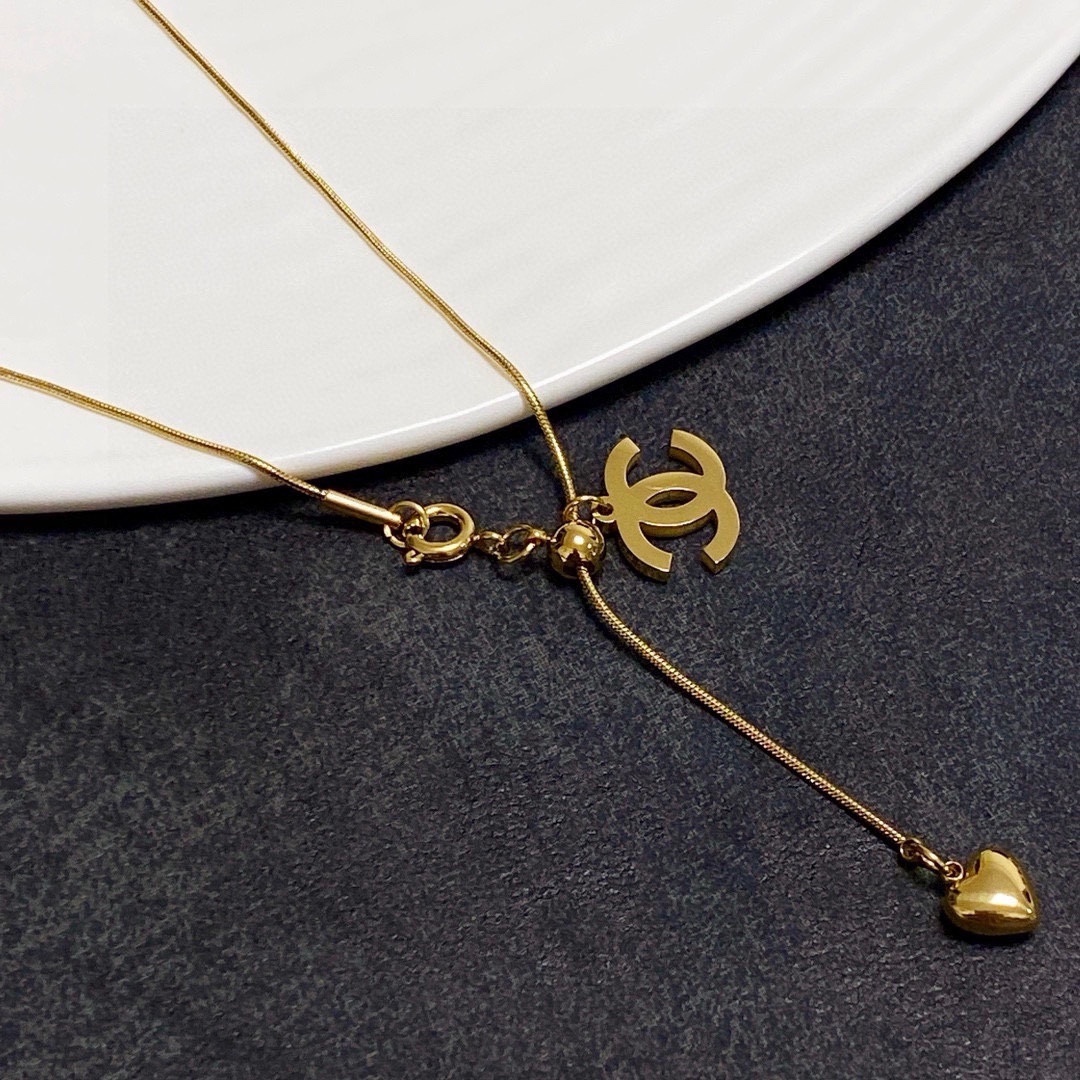 Elegant Gold-Plated Double C Pendant Necklace with Heart Charm