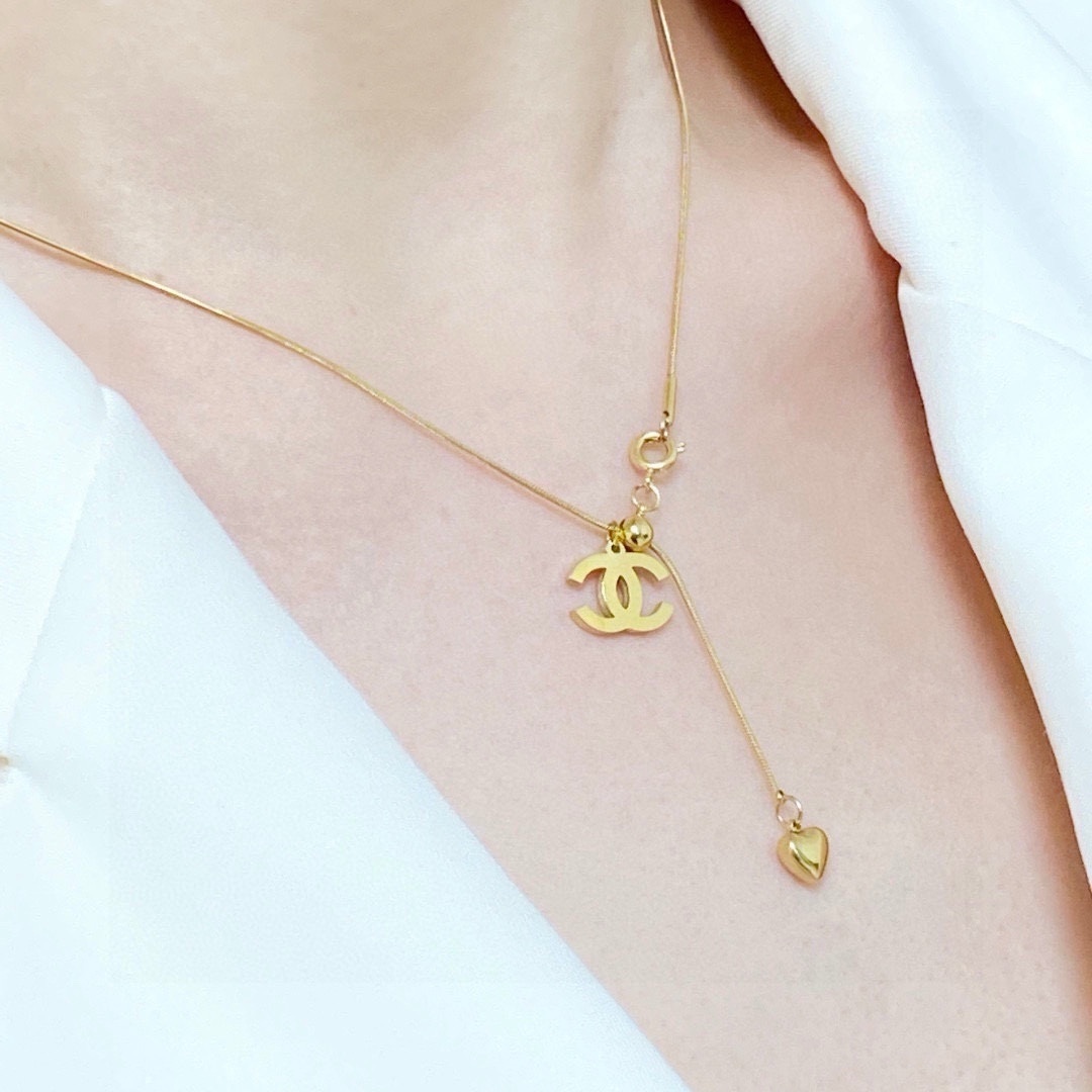 Elegant Gold-Plated Double C Pendant Necklace with Heart Charm