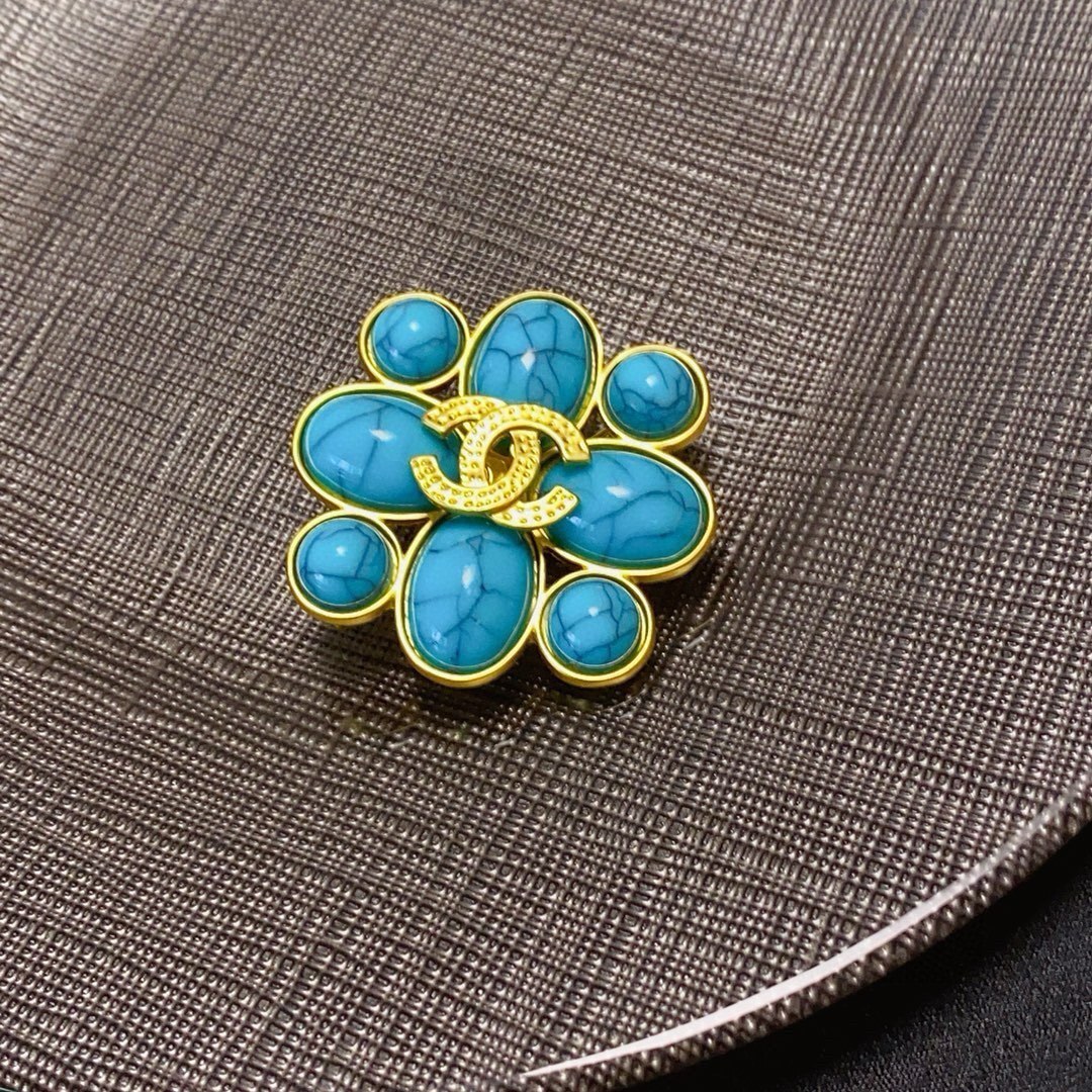 Vintage Chanel CC Logo Flower Brooch - Turquoise & Black Marble