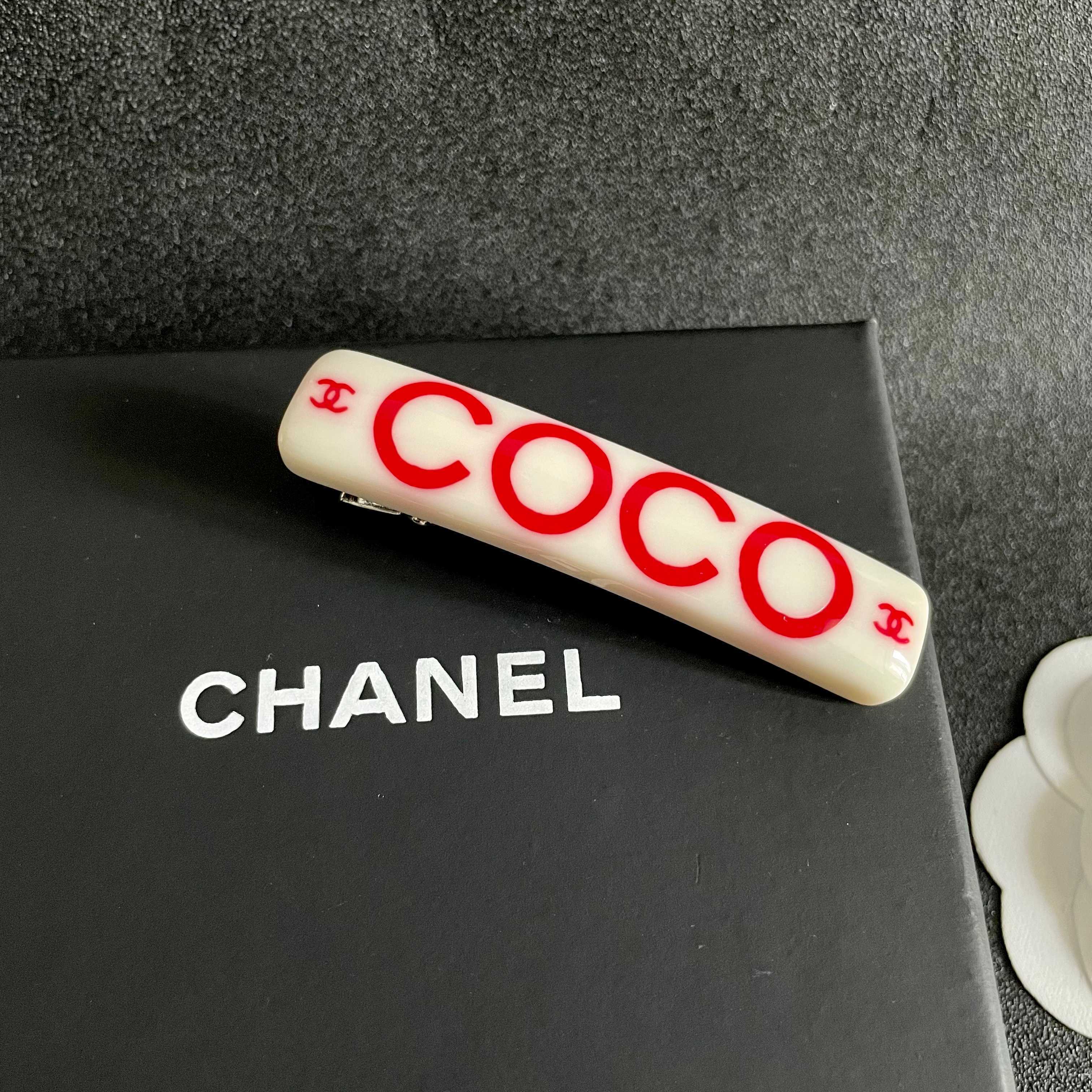 Chic COCO Designer Style White & Red Hair Clip Barrette