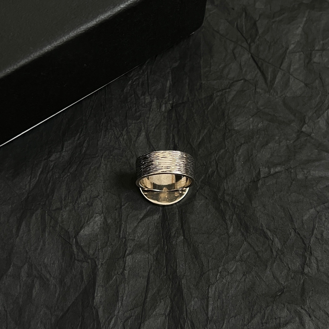 Chanel Paris Double C Logo Ring - Vintage Style Fashion Jewelry