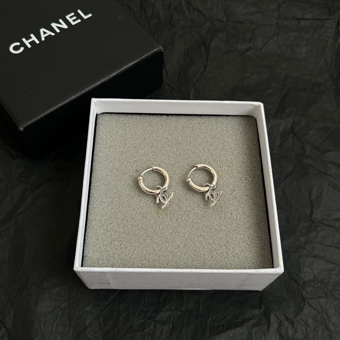 Elegant CC Logo Charm Hoop Earrings - Premium Designer Style
