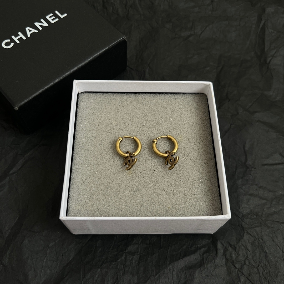 Vintage CC Logo Charm Hoop Earrings - Elegant Gold & Silver Finish