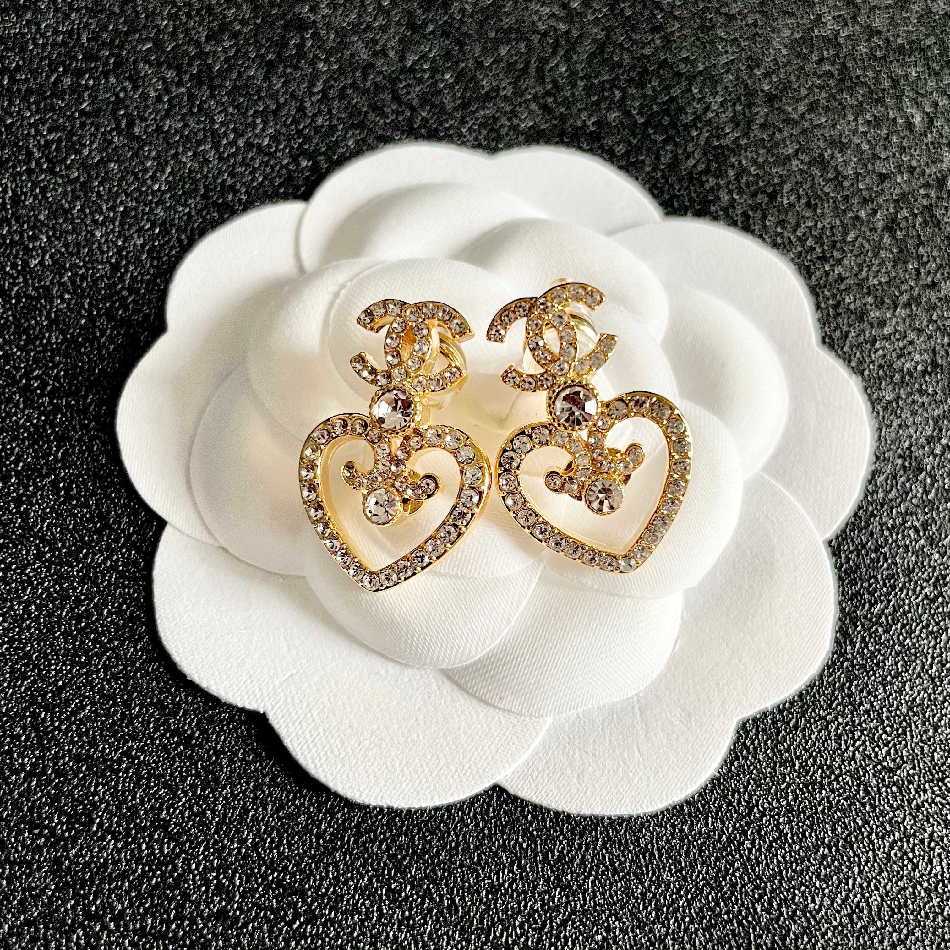 Elegant Crystal Heart Logo Drop Earrings - Gold Tone Fashion Jewelry