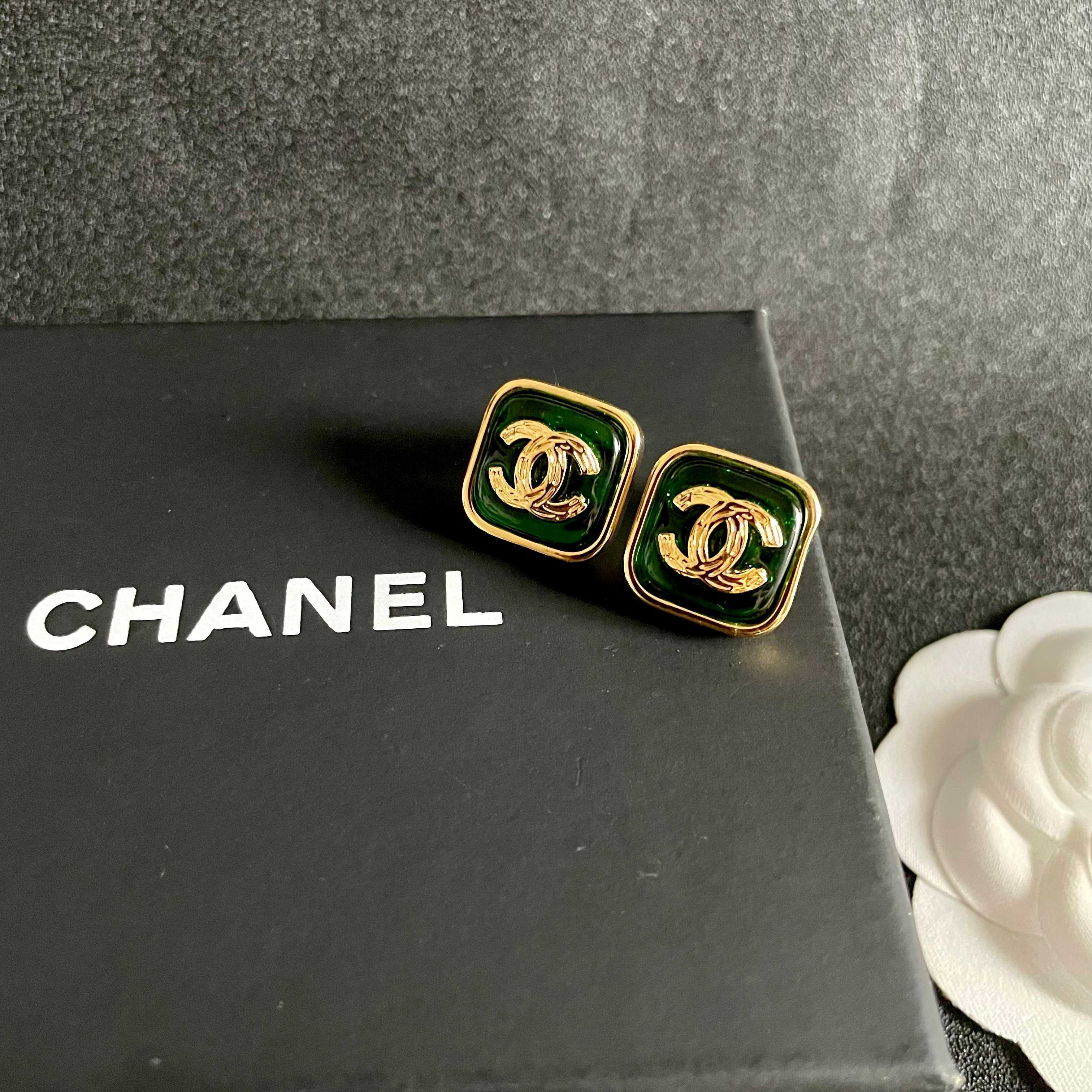 Vintage Emerald Green Square Stud Earrings Gold Plated CC Design