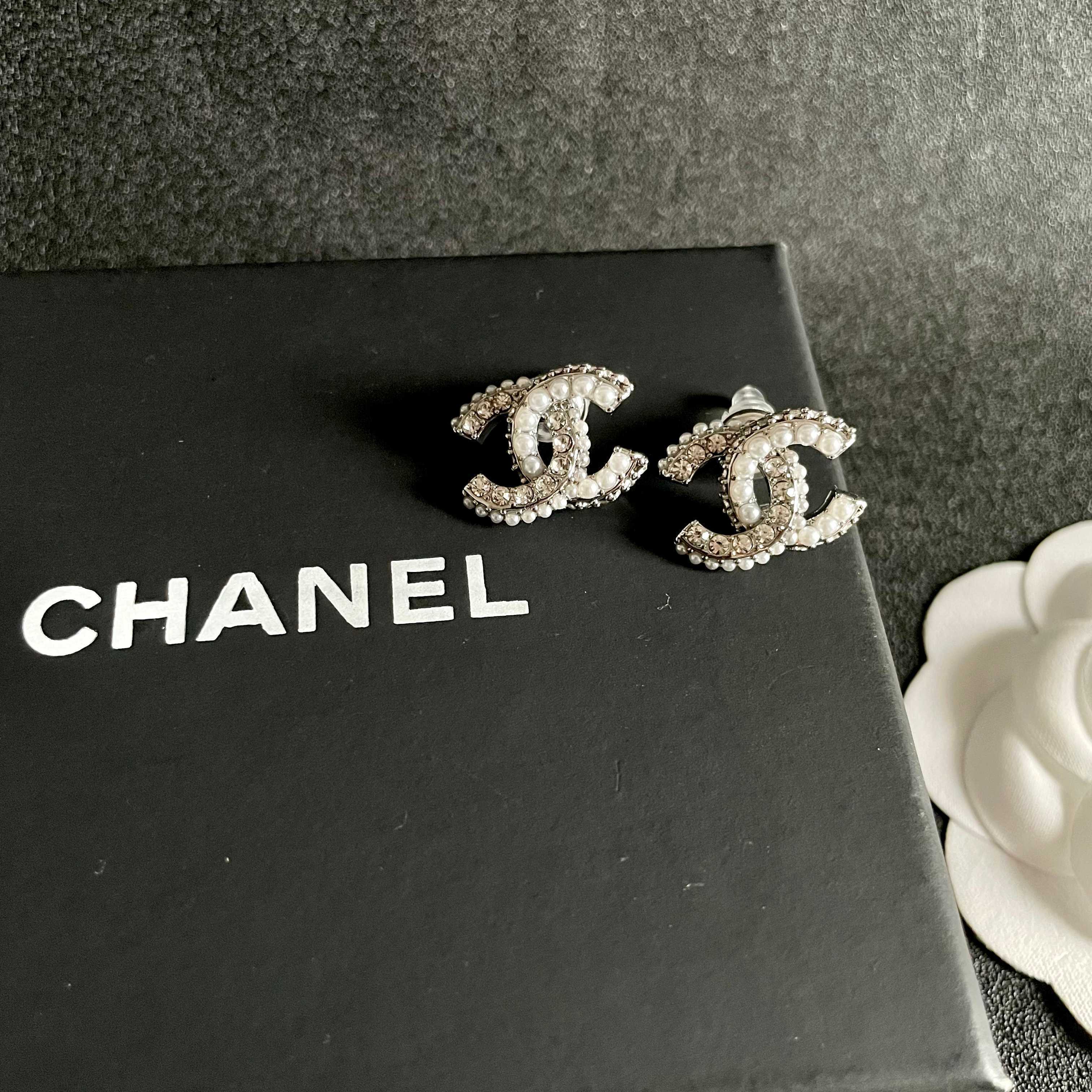 Luxury Double C Pearl & Crystal Stud Earrings for Women