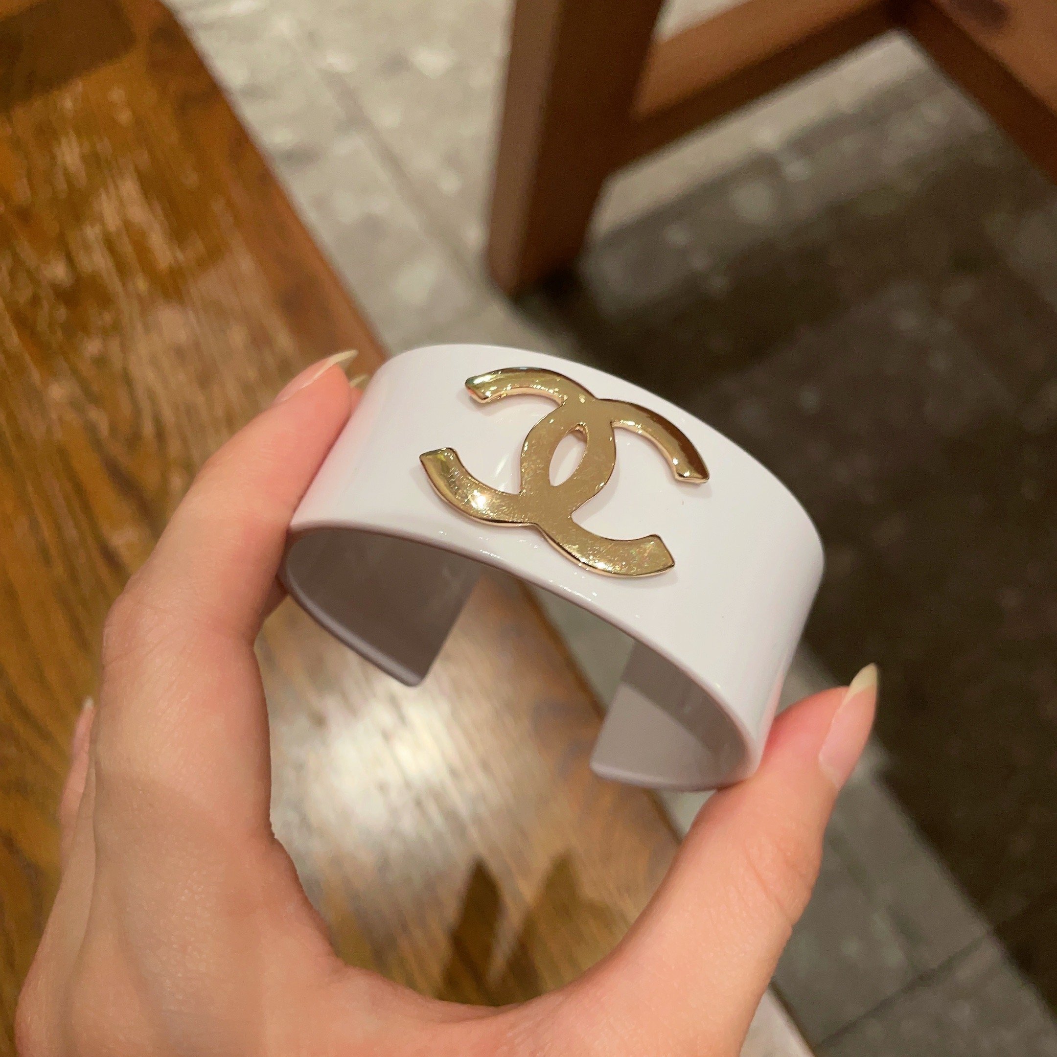Luxury White Cuff Bracelet with Gold Interlocking Logo Statement
