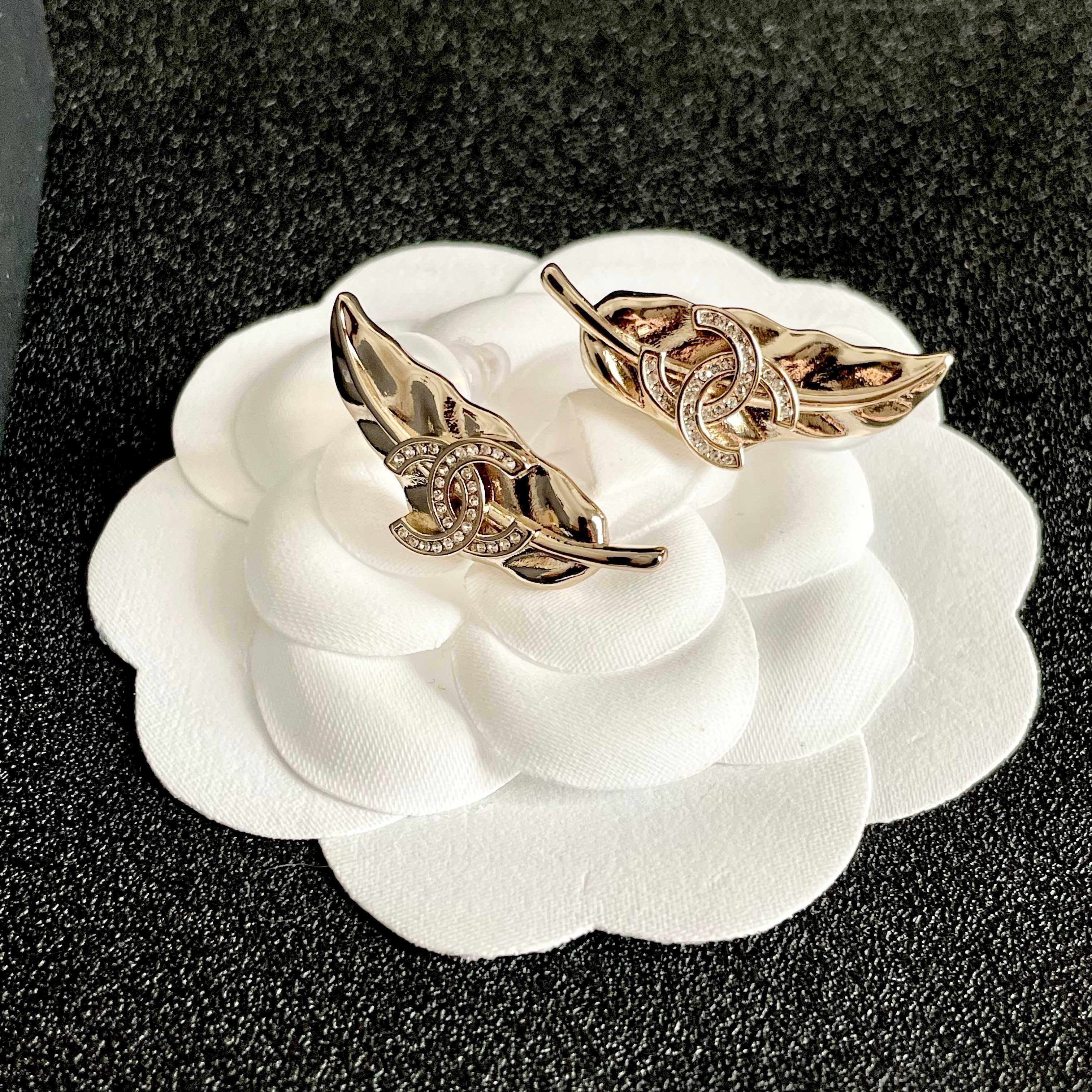 Elegant Gold Leaf Rhinestone Earrings - Designer Inspired Jewelry