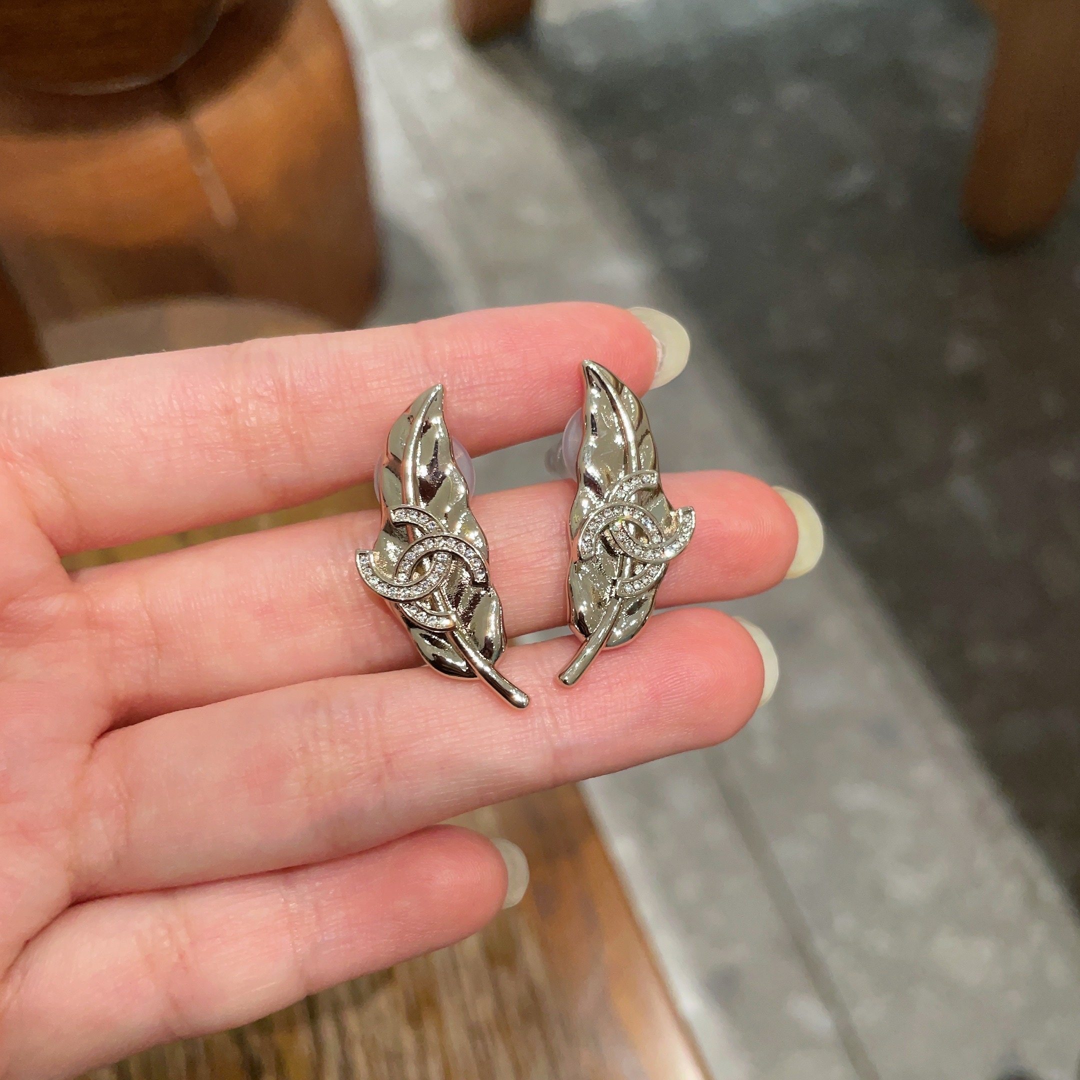 Elegant Gold Leaf Rhinestone Earrings - Designer Inspired Jewelry