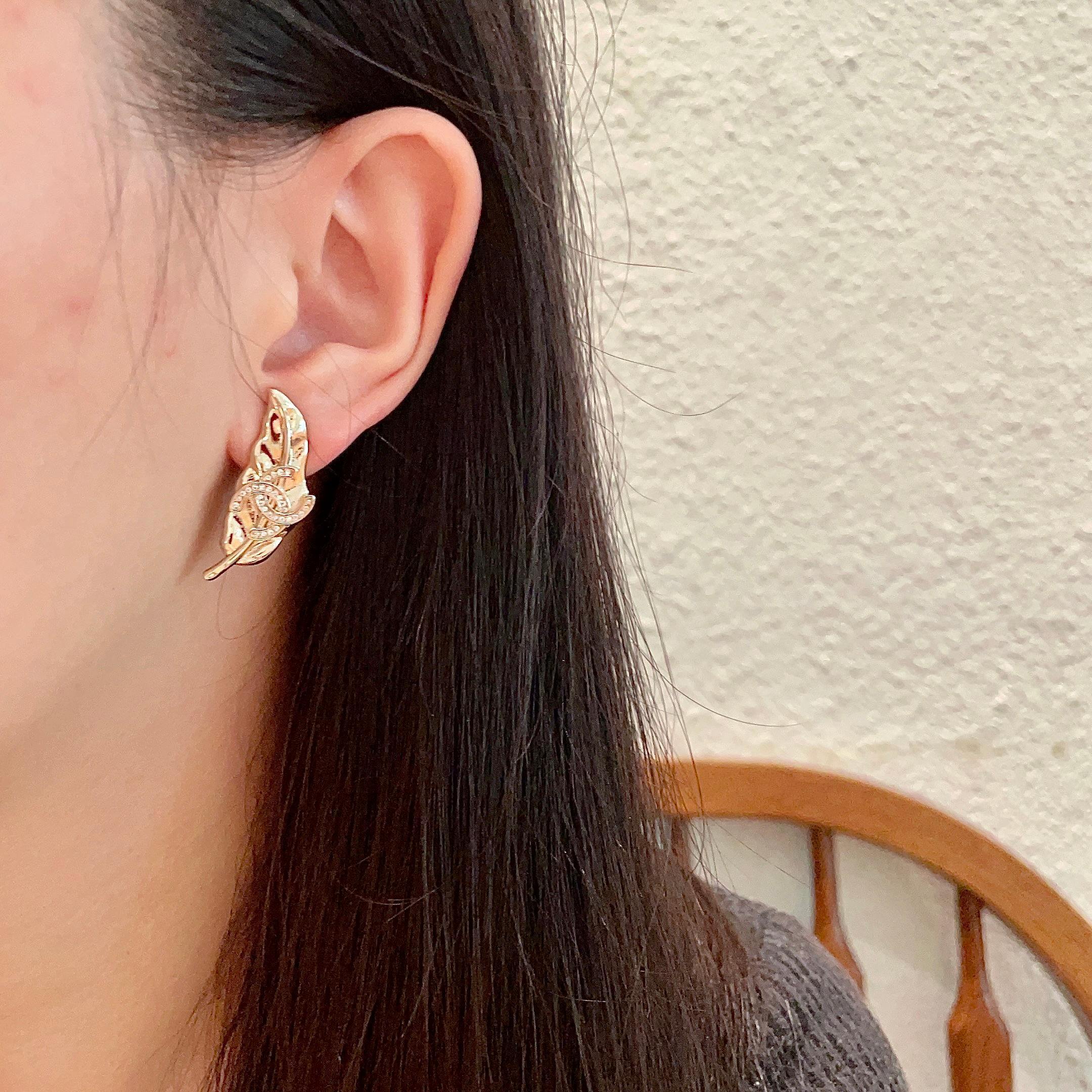 Elegant Gold Leaf Rhinestone Earrings - Designer Inspired Jewelry