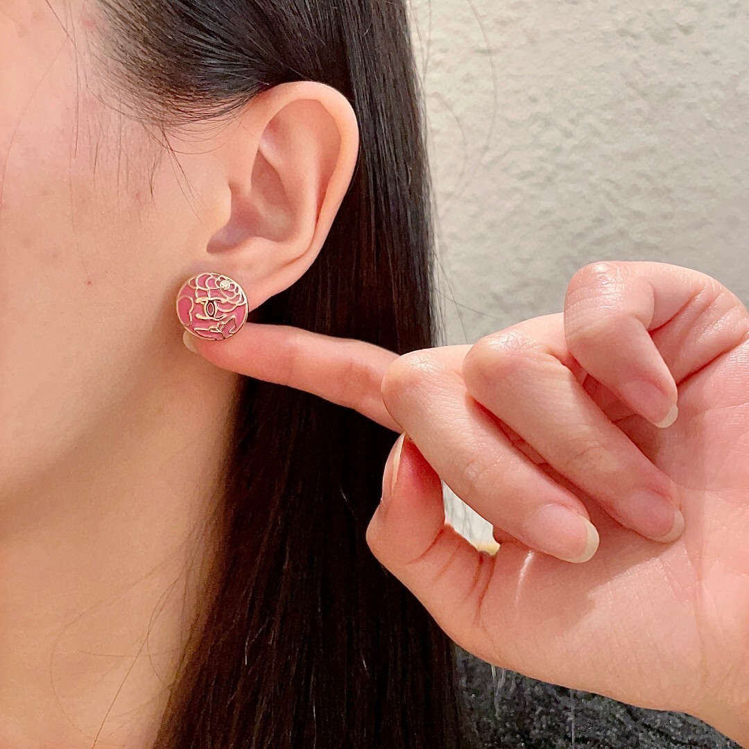 Elegant Camellia Flower CC Logo Stud Earrings - Luxury Floral Design