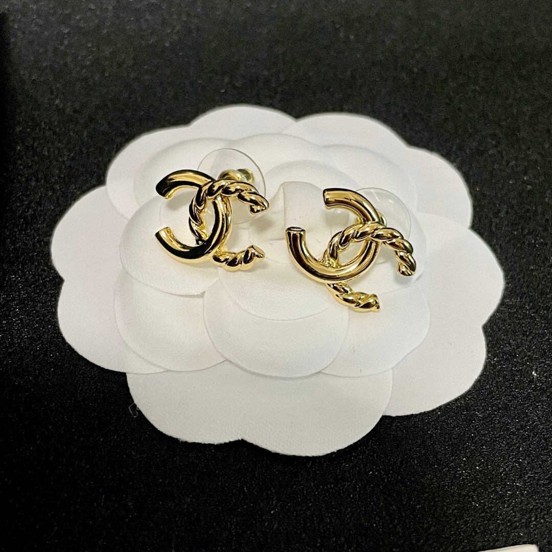Luxury Gold Braided Interlocking C Stud Earrings - Designer Style