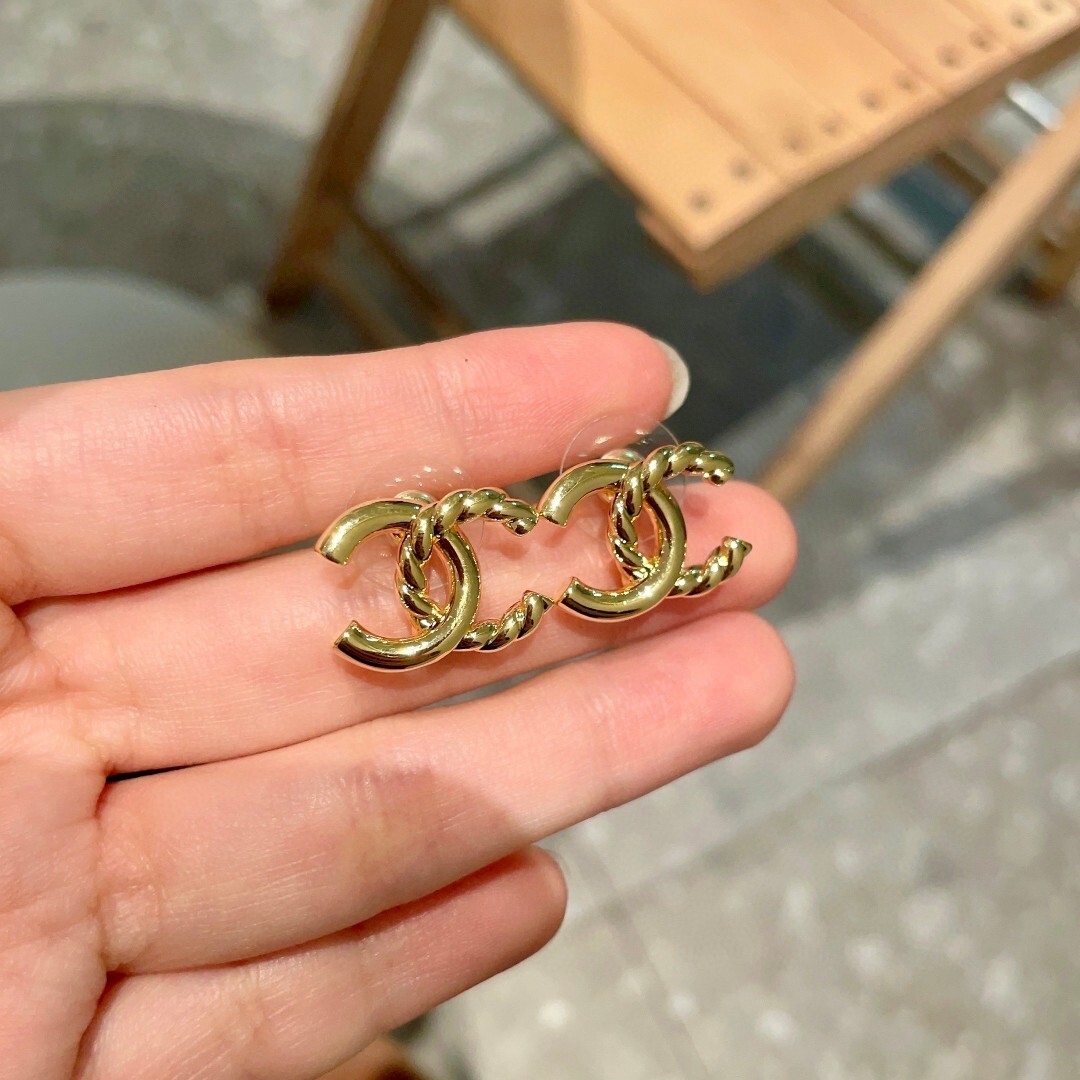 Luxury Gold Braided Interlocking C Stud Earrings - Designer Style