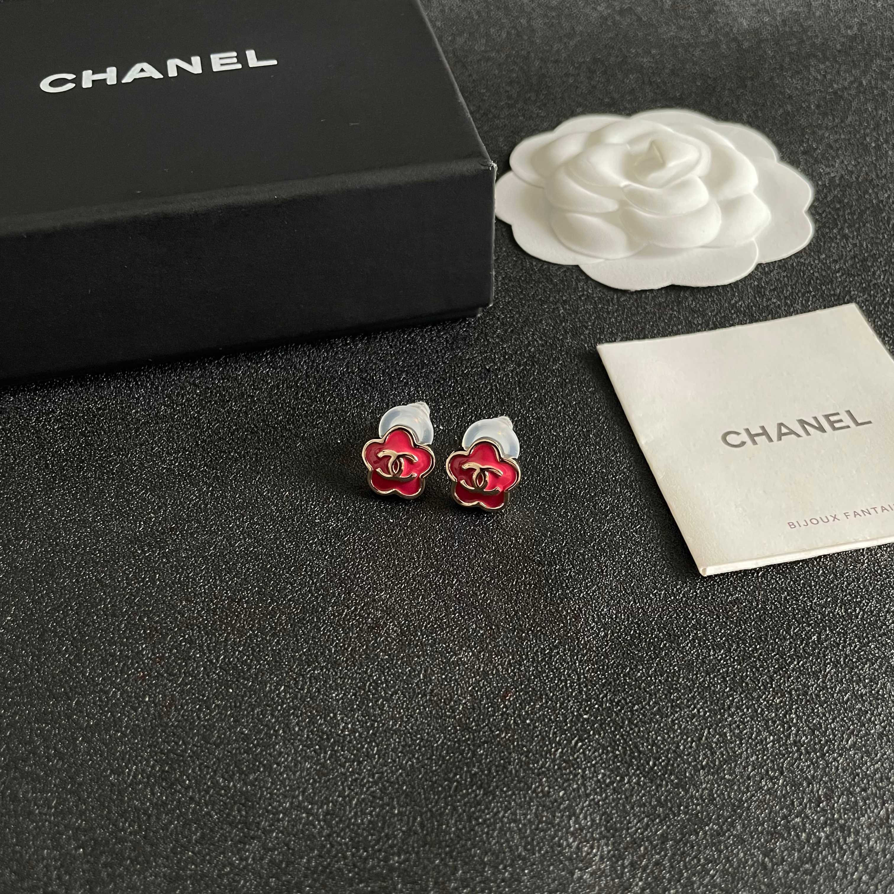 Elegant Red Camellia Flower Stud Earrings with Gold Logo