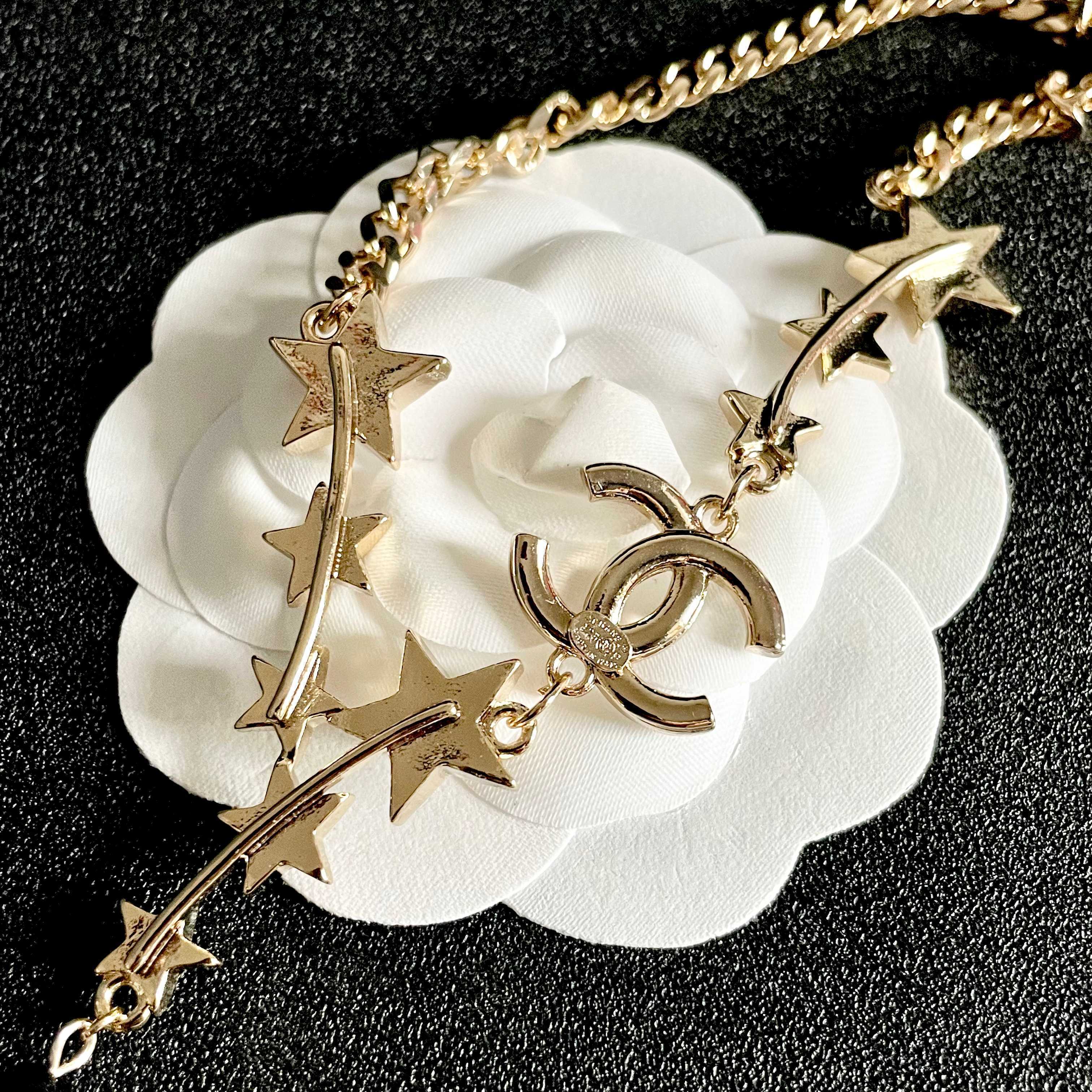 Luxury Gold Star & CC Logo Pendant Necklace with Amber Crystal