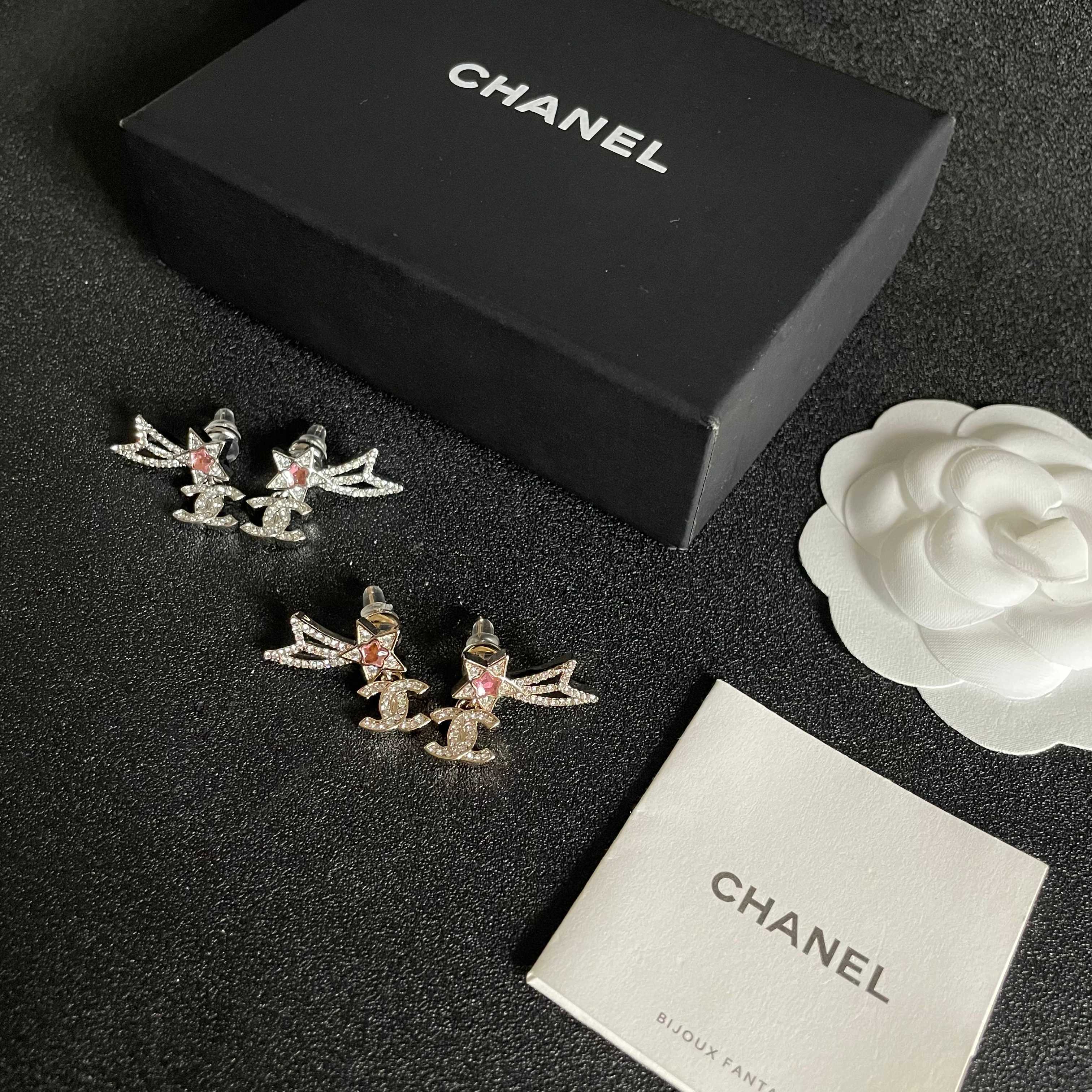 Elegant Gold Shooting Star Studs with Crystal CC Logo & Pink Gem