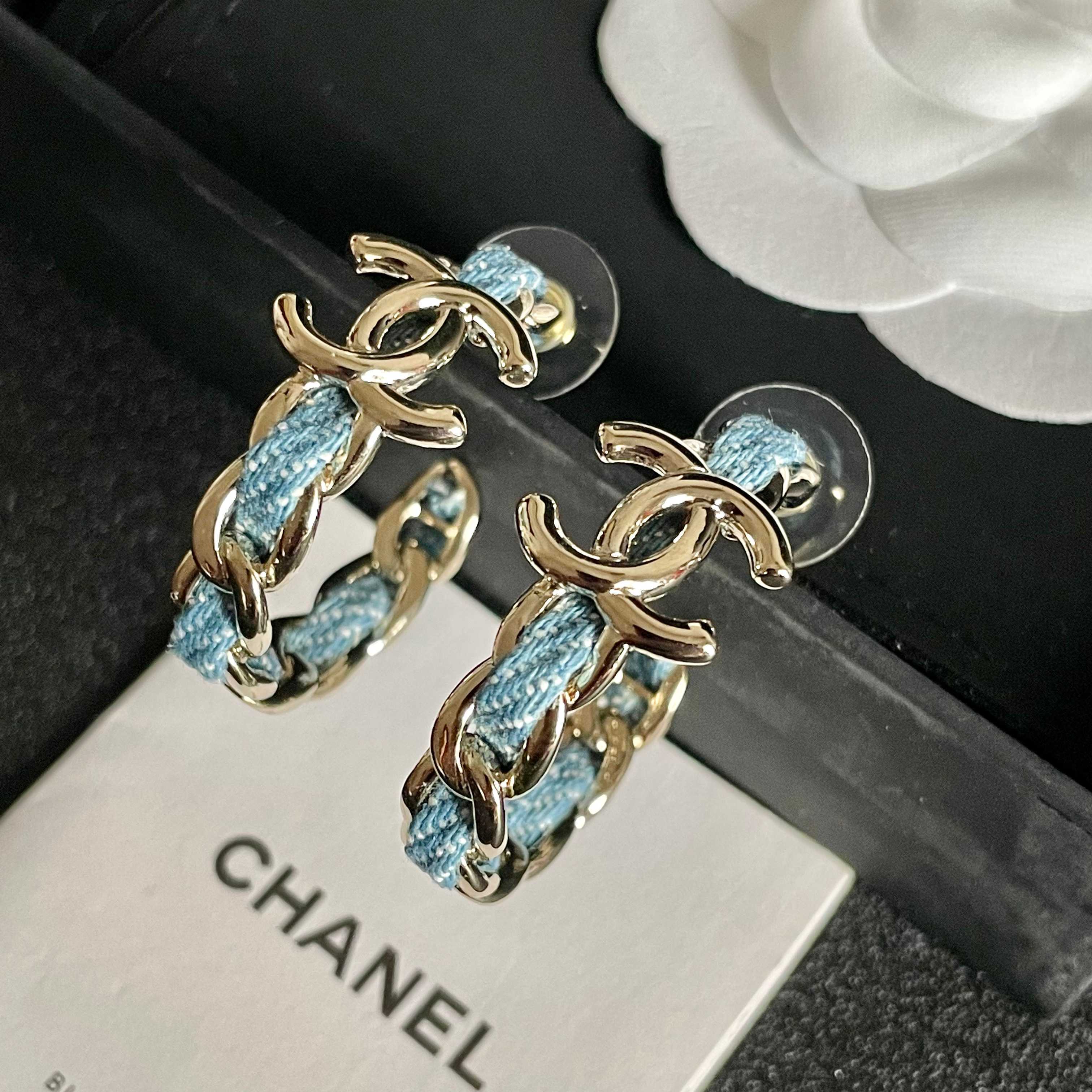Luxury CC Denim Gold Chain Hoop Earrings for Women