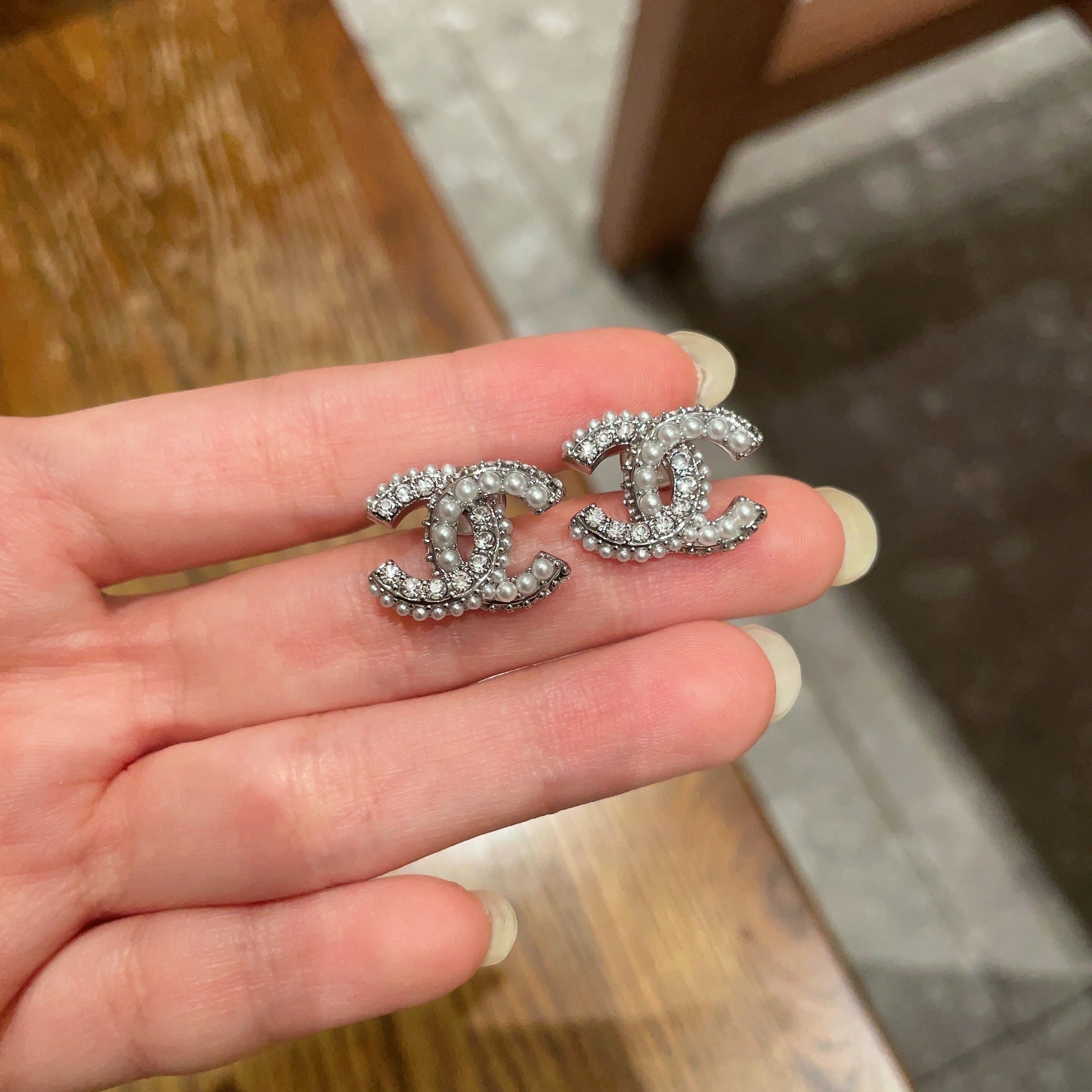 Elegant Interlocking CC Stud Earrings with Pearls and Crystals