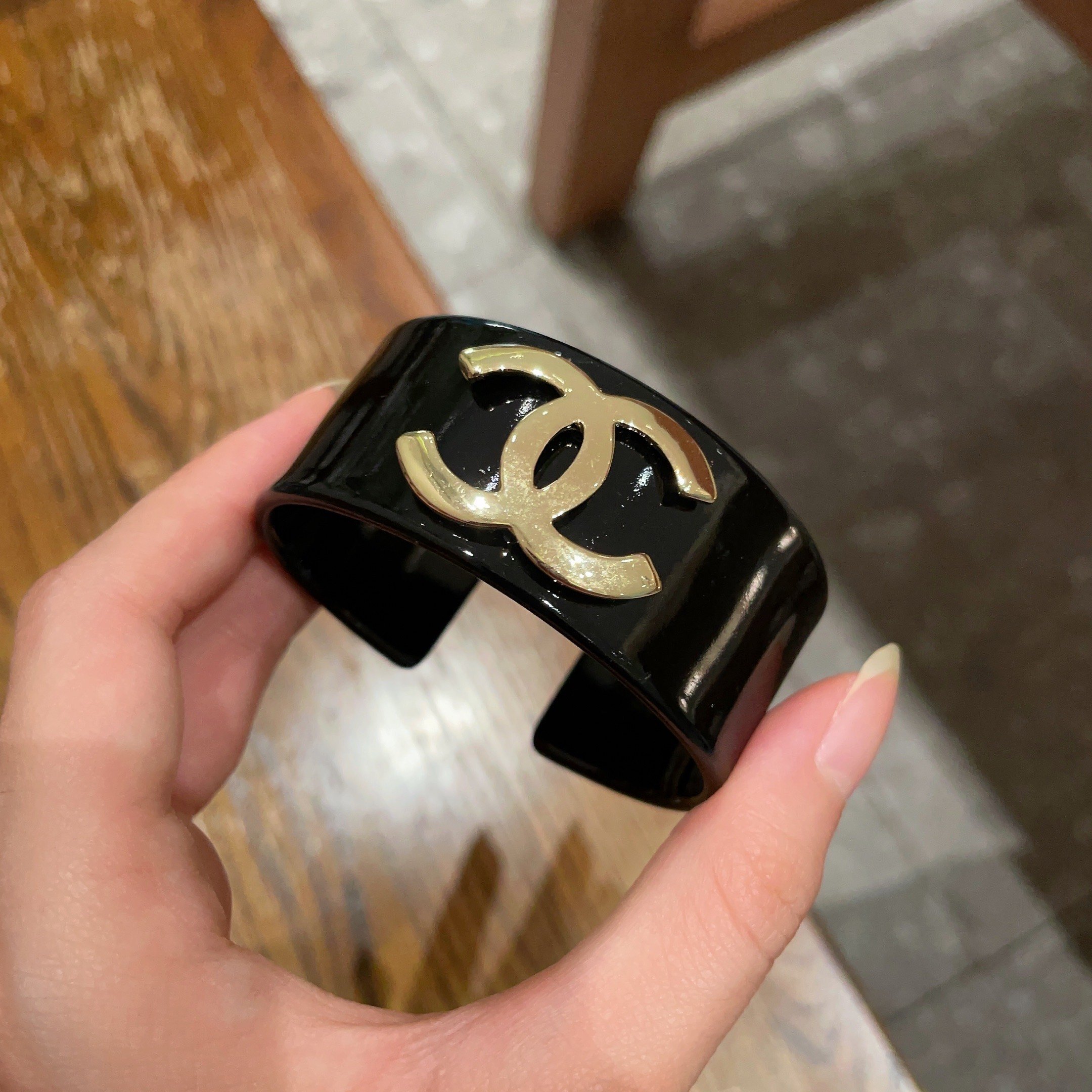 Luxury CC Logo Resin Cuff Bracelet - Elegant Black & White Design