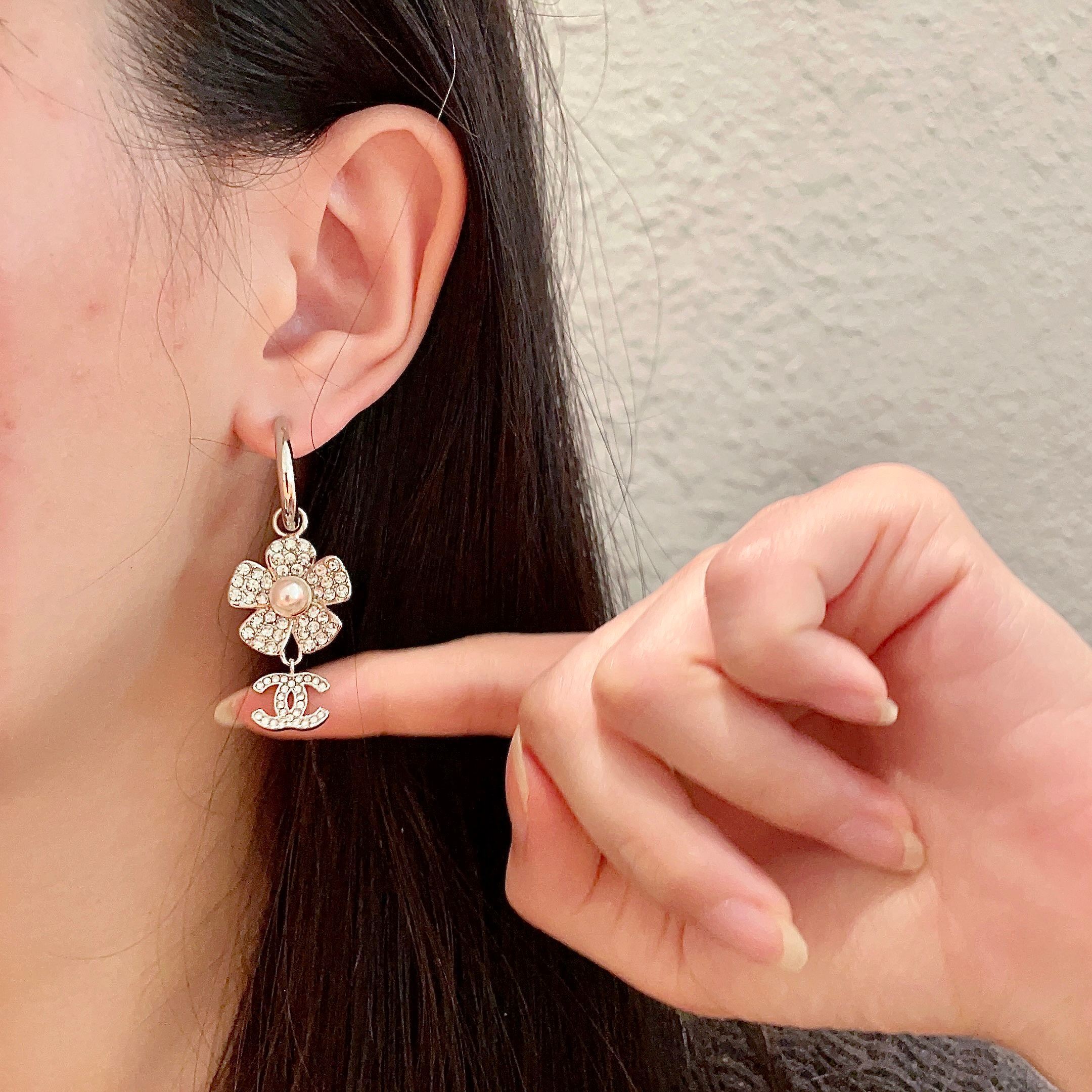 Luxury Camellia Flower Crystal Hoop Earrings with CC Logo Charm