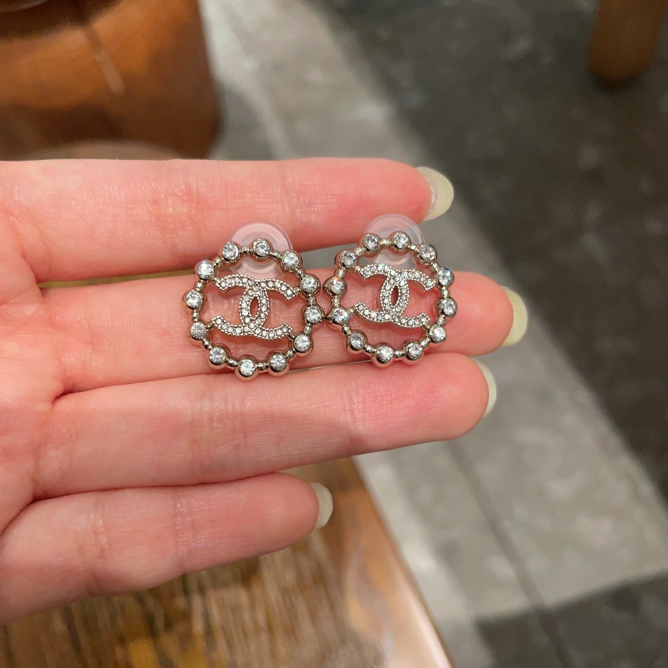 Elegant Crystal Double C Halo Stud Earrings - Luxury Gold Tone