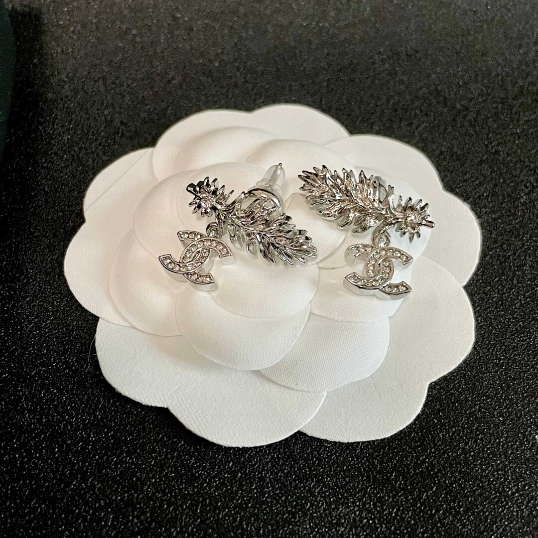 Luxury Silver Crystal Crawler Drop Earrings with Logo Charm