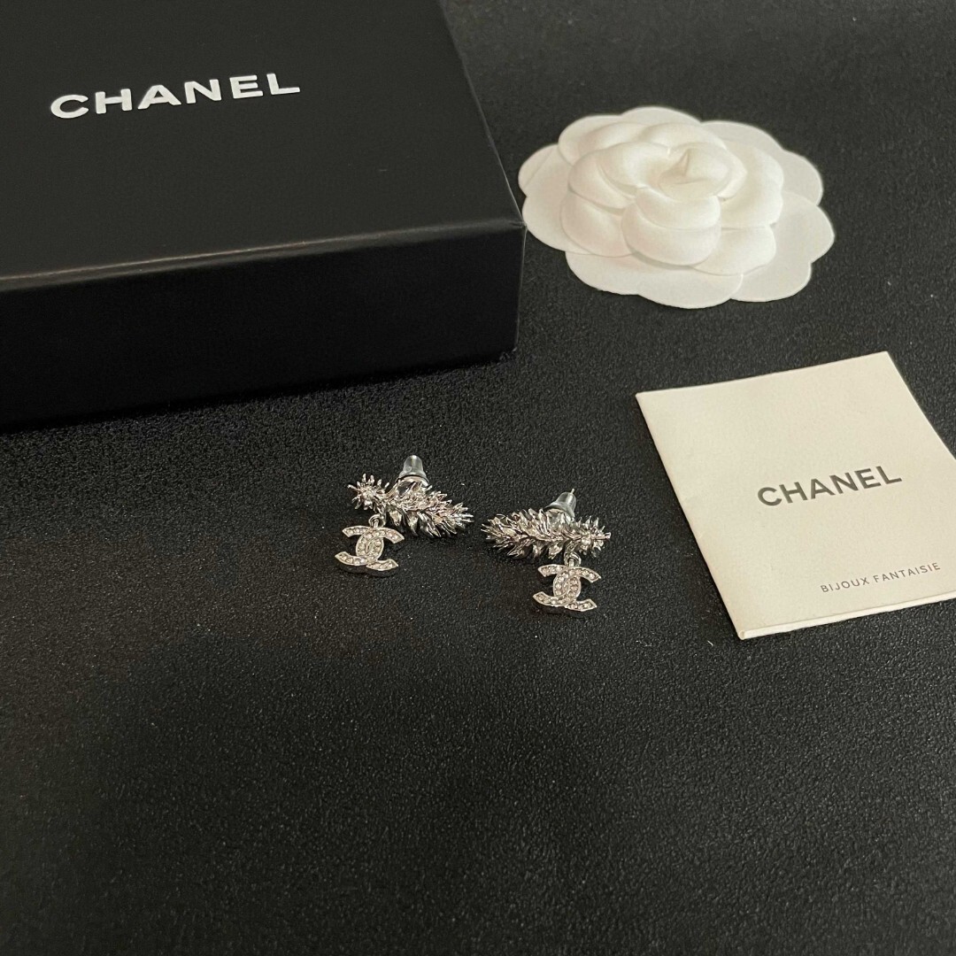 Luxury Silver Crystal Crawler Drop Earrings with Logo Charm