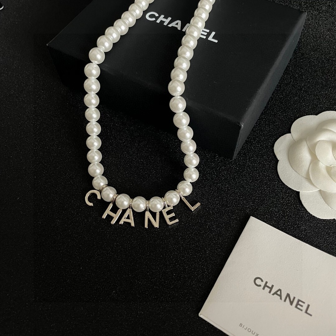 Luxury Pearl Necklace with Elegant CHANEL Letter Charms