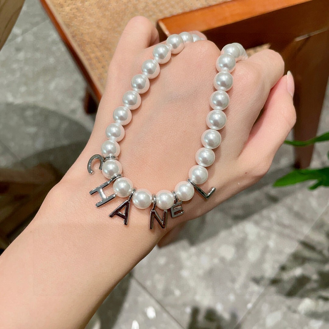 Luxury Pearl Choker Necklace with Silver Chanel Letter Charms