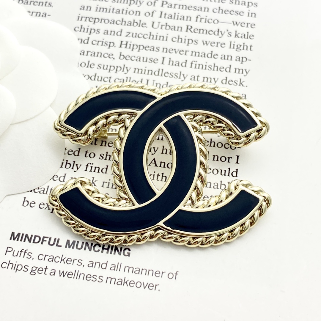 Elegant Black Enamel CC Logo Brooch with Gold-Tone Braided Edge