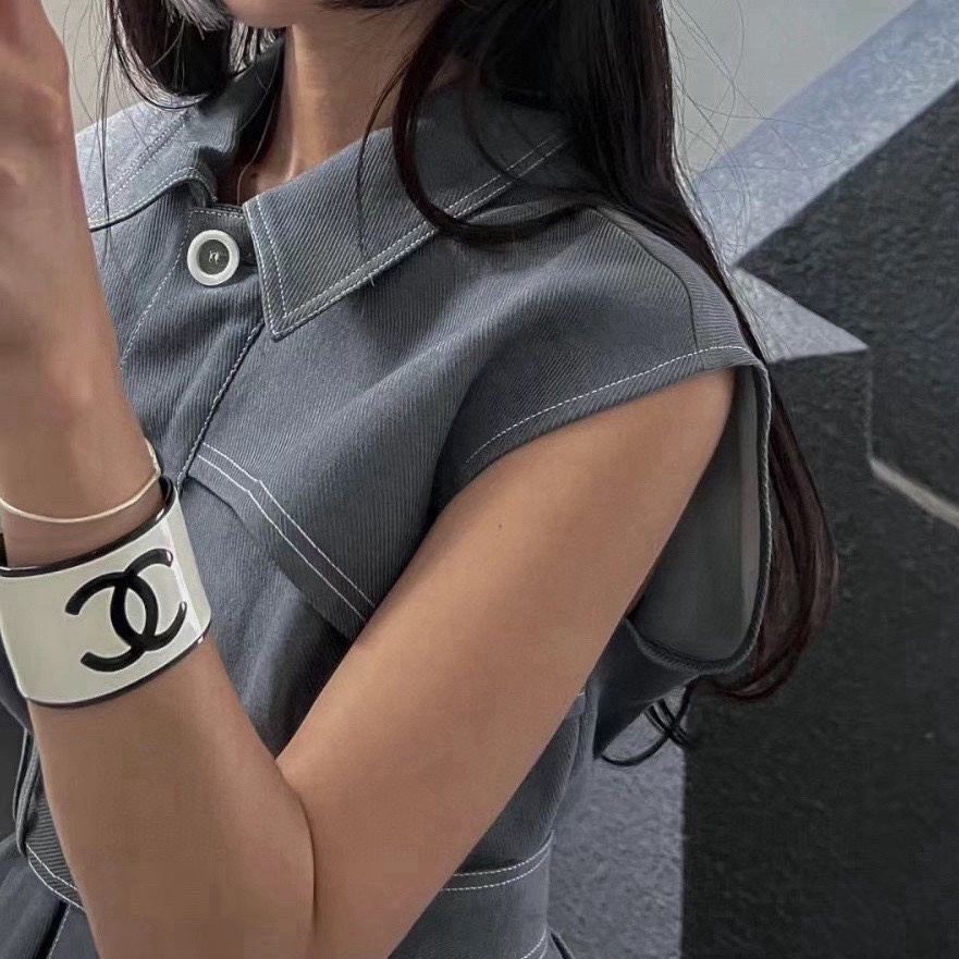 Luxury CC Logo Wide Resin Cuff Bracelet - Designer Style Bangle