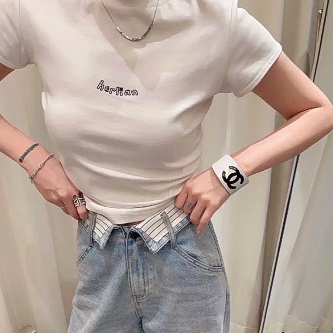 Luxury CC Logo Wide Resin Cuff Bracelet - Designer Style Bangle