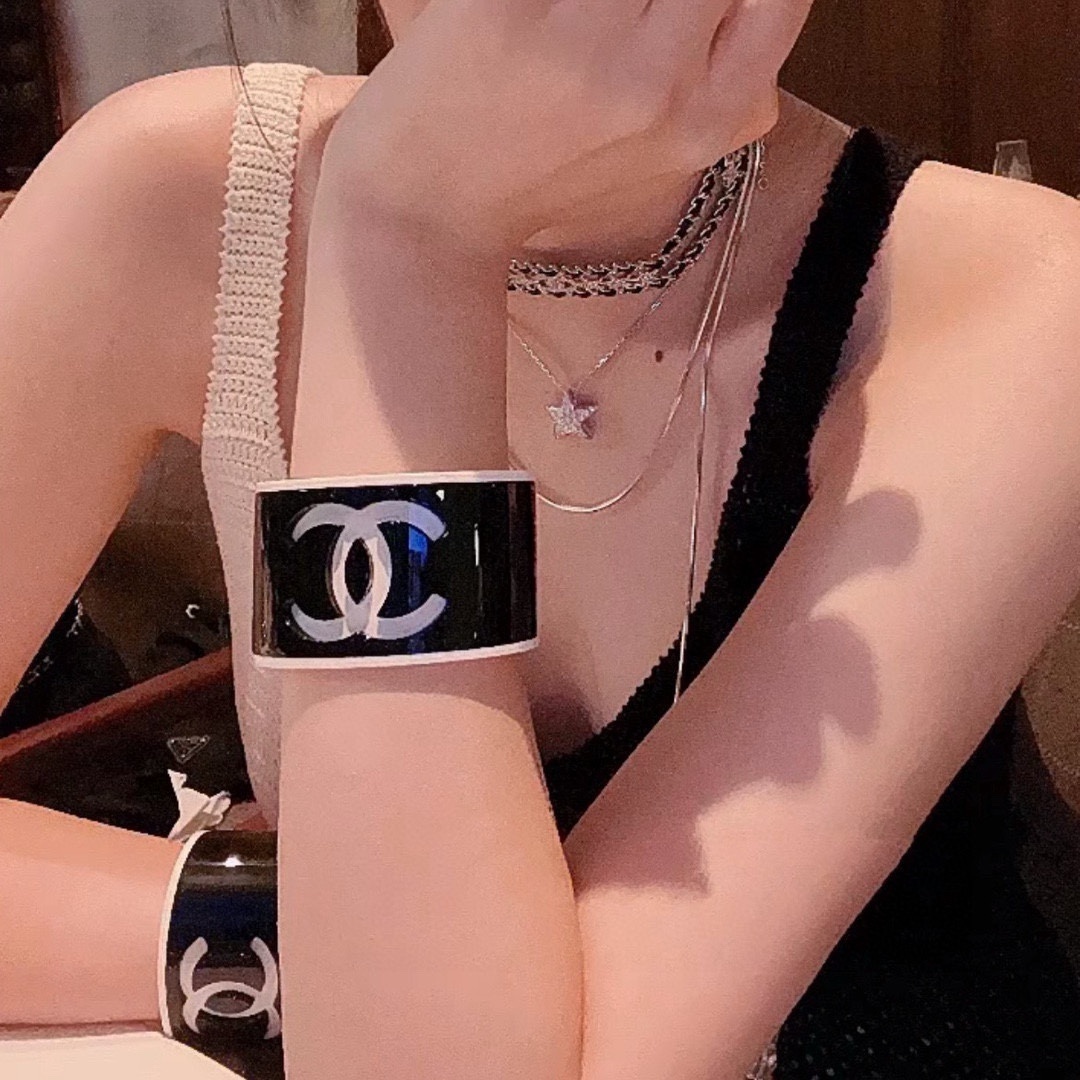 Luxury CC Logo Wide Resin Cuff Bracelet - Designer Style Bangle