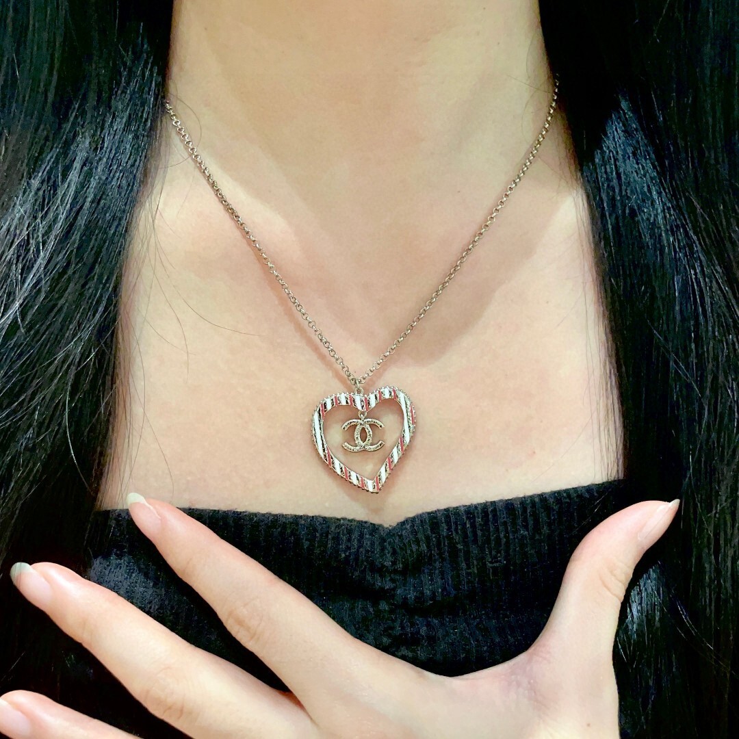 Luxury Candy Cane Heart Necklace with Designer Double C Logo