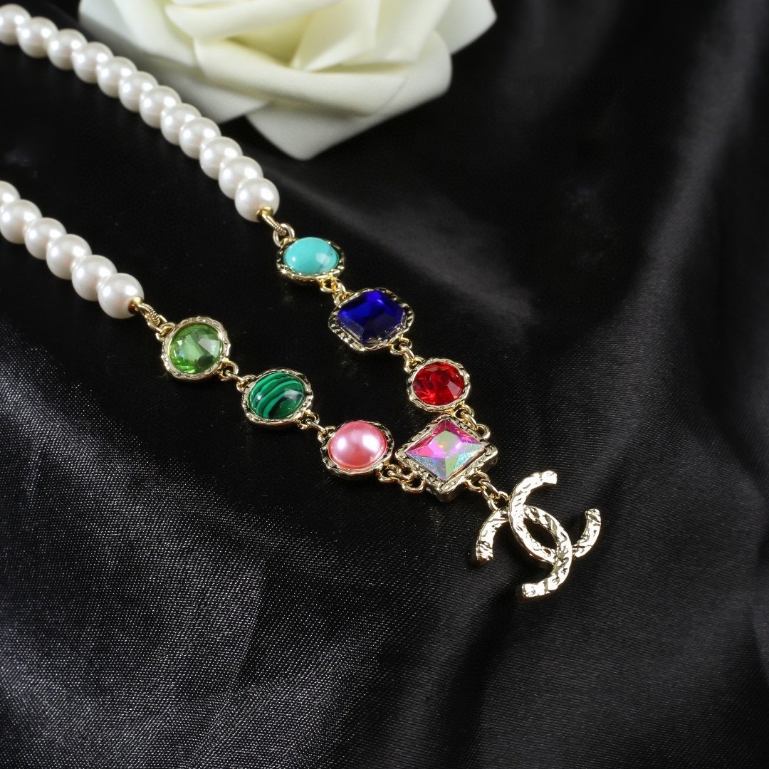 Luxury Pearl Necklace with Colorful Gemstones & Gold CC Logo Pendant