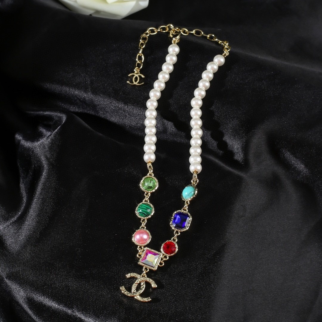 Luxury Pearl Necklace with Colorful Gemstones & Gold CC Logo Pendant
