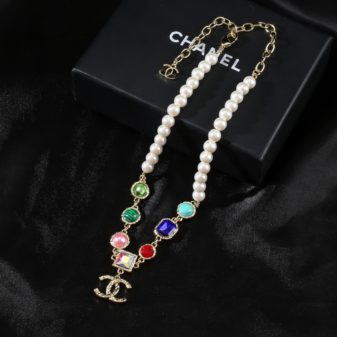 Luxury Pearl Necklace with Colorful Gemstones & Gold CC Logo Pendant