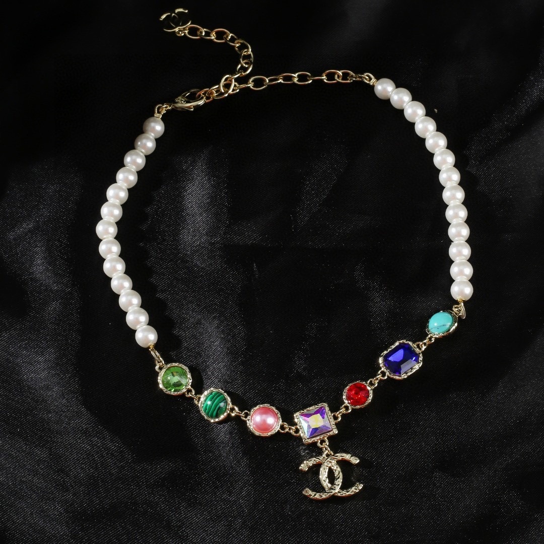 Luxury Pearl Necklace with Colorful Gemstones & Gold CC Logo Pendant