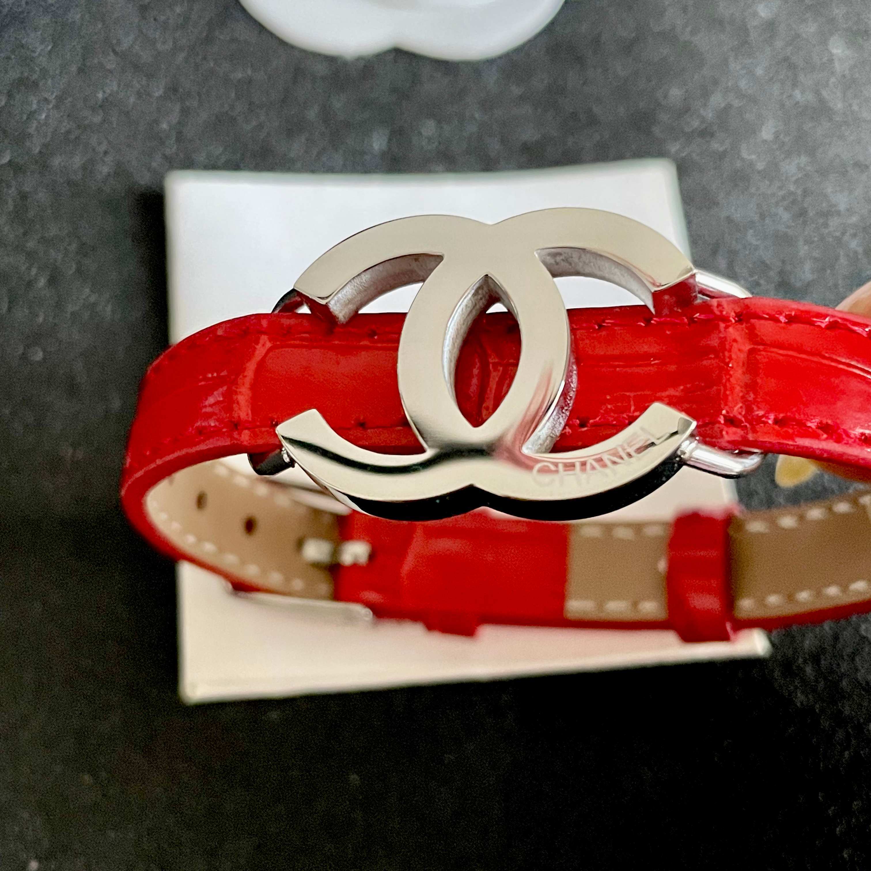 Luxury Red Leather Bracelet with Silver CC Logo Designer Jewelry