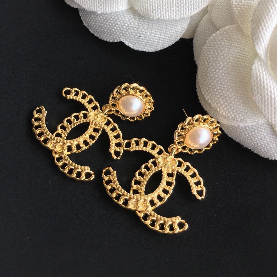 Luxury Gold Chain Link Double C Pearl Drop Earrings for Women