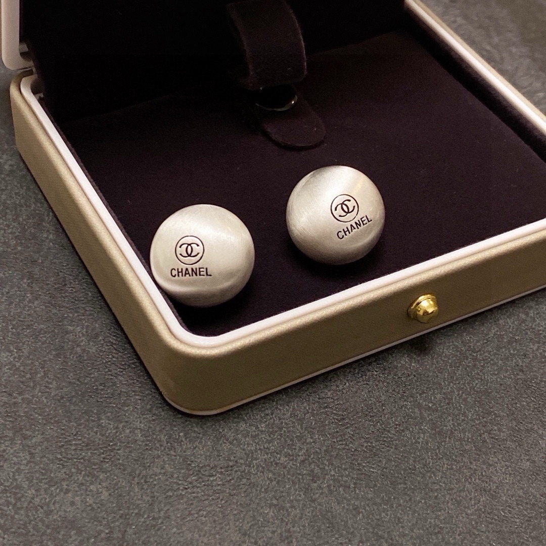 Elegant CC Logo Matte Pearl Stud Earrings - Luxury Jewelry for Women