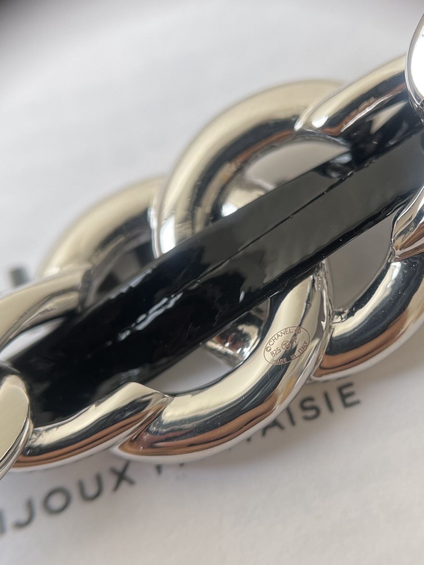 Chanel 2025 SS Silver & Black Goatskin Chain Bangle Cuff