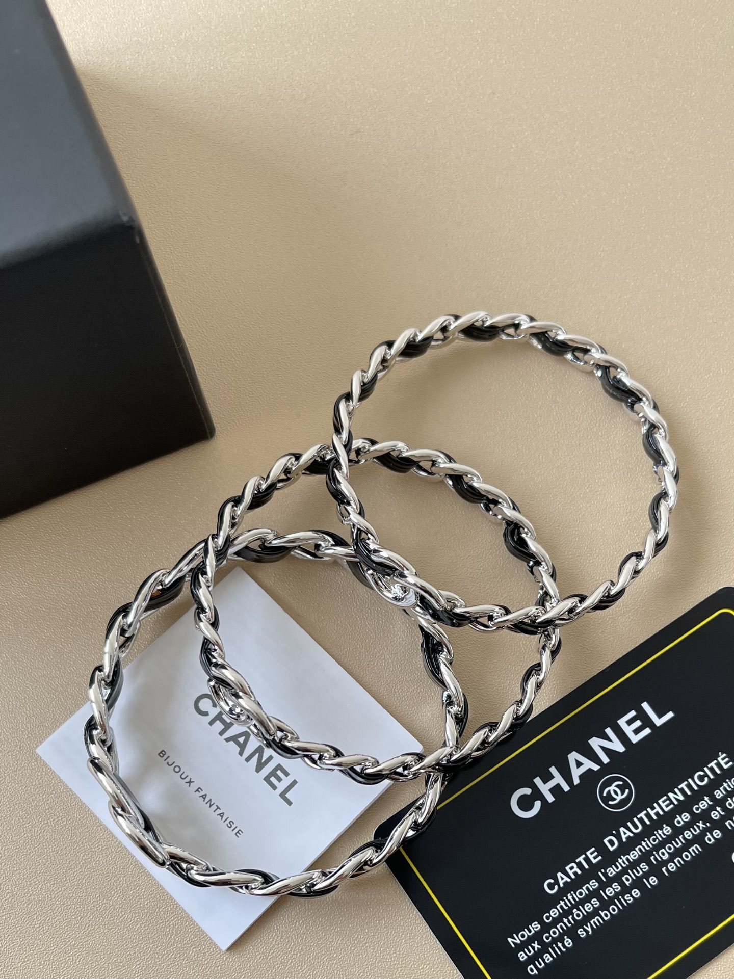 Chanel 2025 SS Silver & Black Goatskin Chain Bangle Cuff