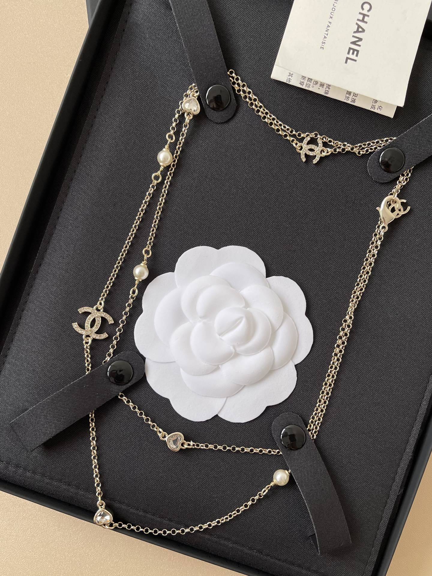 Luxury Double Layer CC Logo Pearl Necklace - Elegant Gold Finish