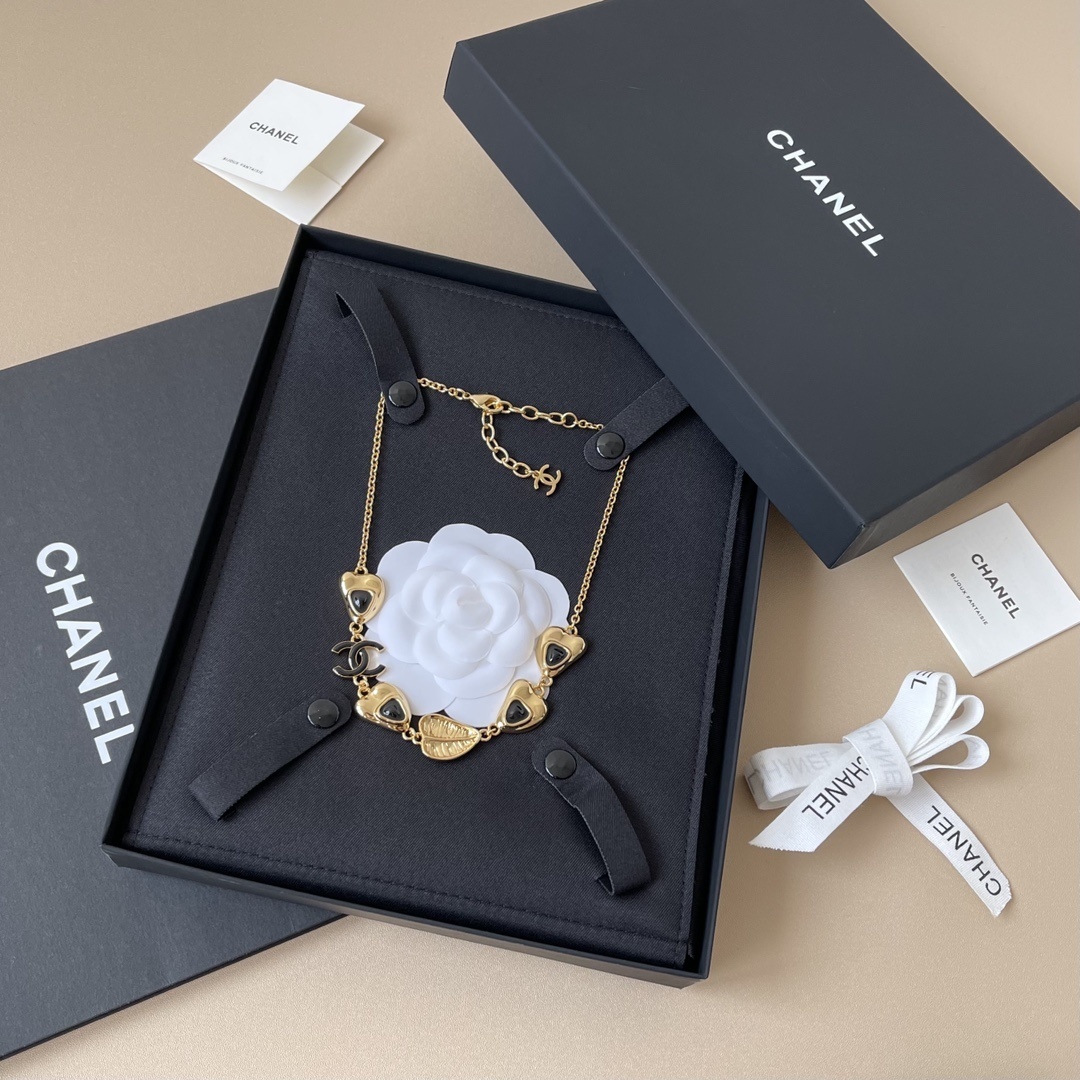 Chanel Luxury Gold-Tone Heart & Leaf CC Logo Jewelry Collection