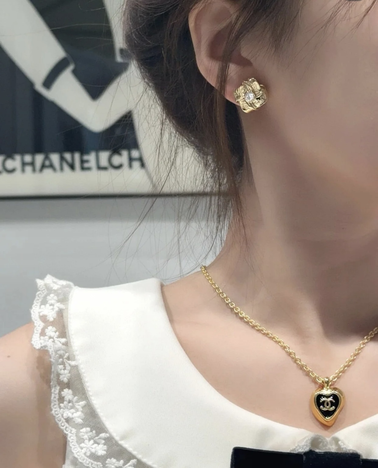 Luxury Gold Heart CC Logo Necklace and Earrings Jewelry Set